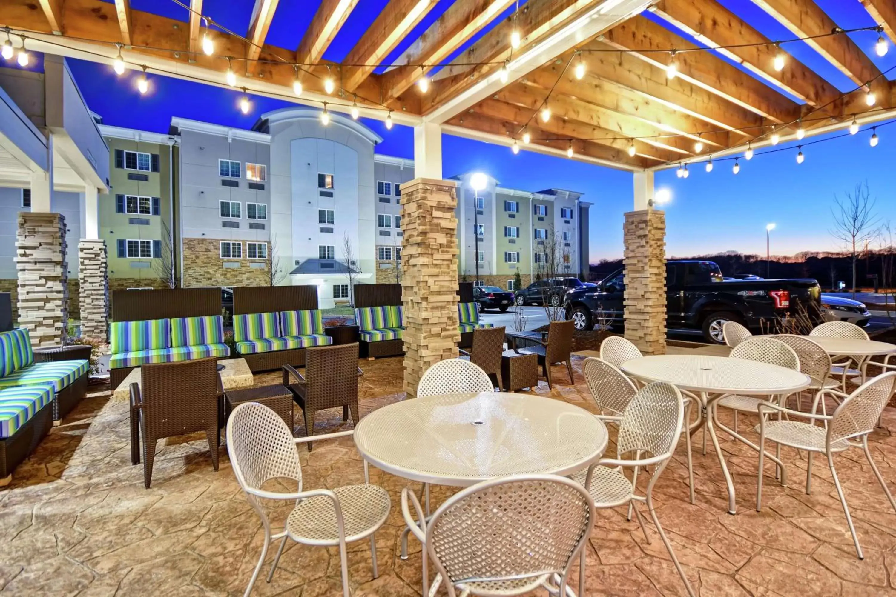 Patio, Restaurant/Places to Eat in Home2 Suites By Hilton Smyrna Nashville