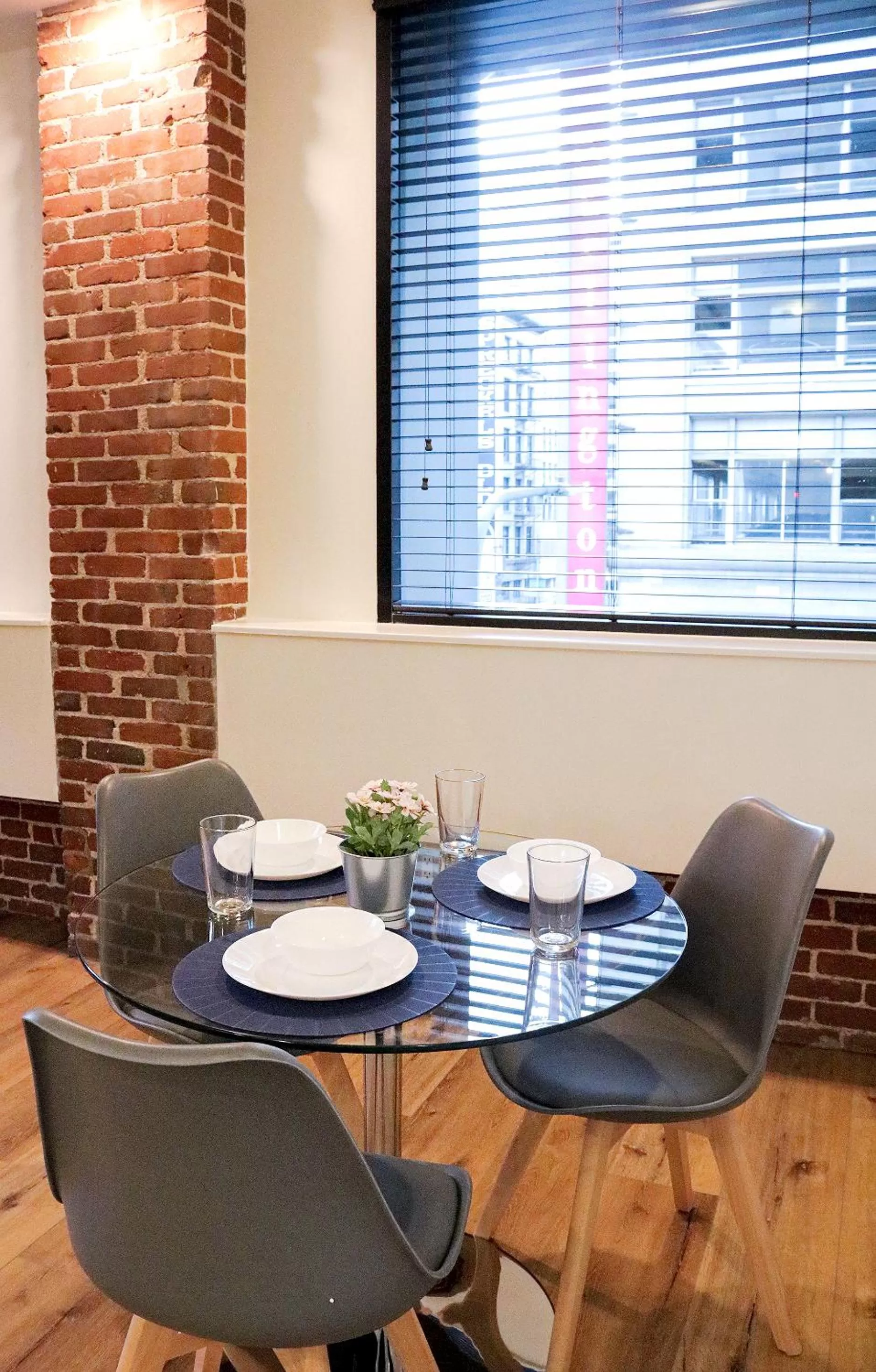 Dining Area in The Haas Suites