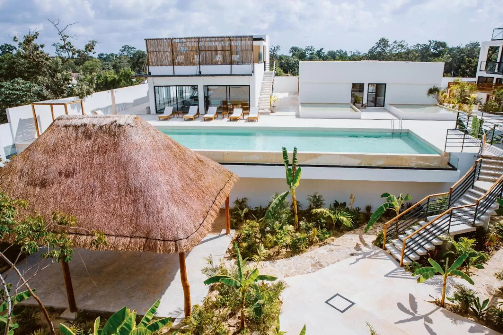 Property building, Swimming Pool in The Waves Tulum