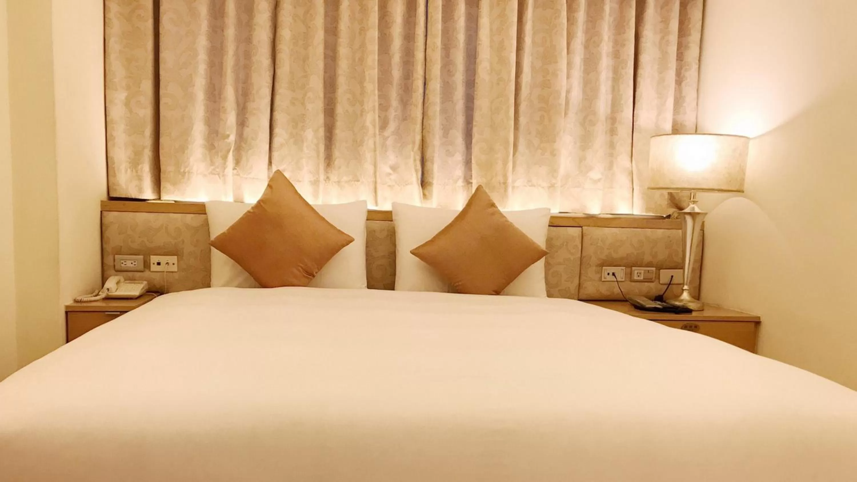 bunk bed, Bed in Shin Yuan Celeb Metro Hotel