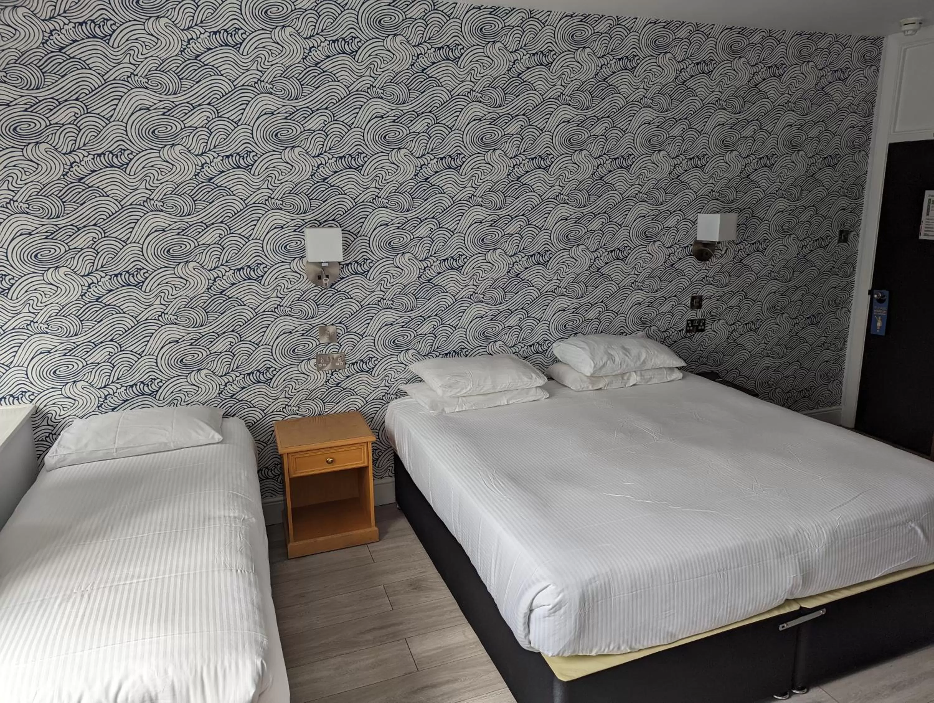 Bed in Suncliff Hotel - OCEANA COLLECTION