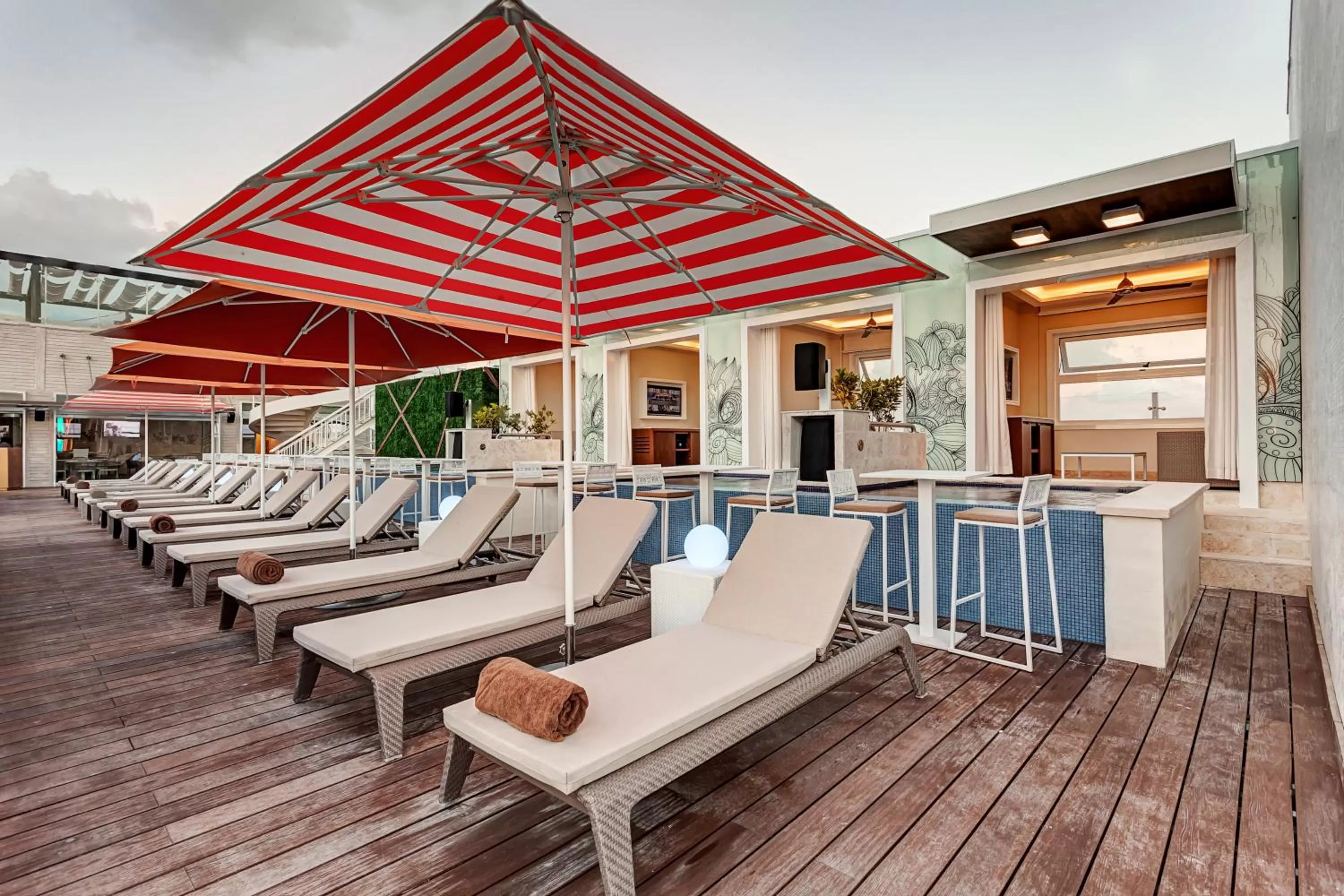 Area and facilities in Royalton CHIC Cancun, An Autograph Collection All-Inclusive Resort - Adults Only