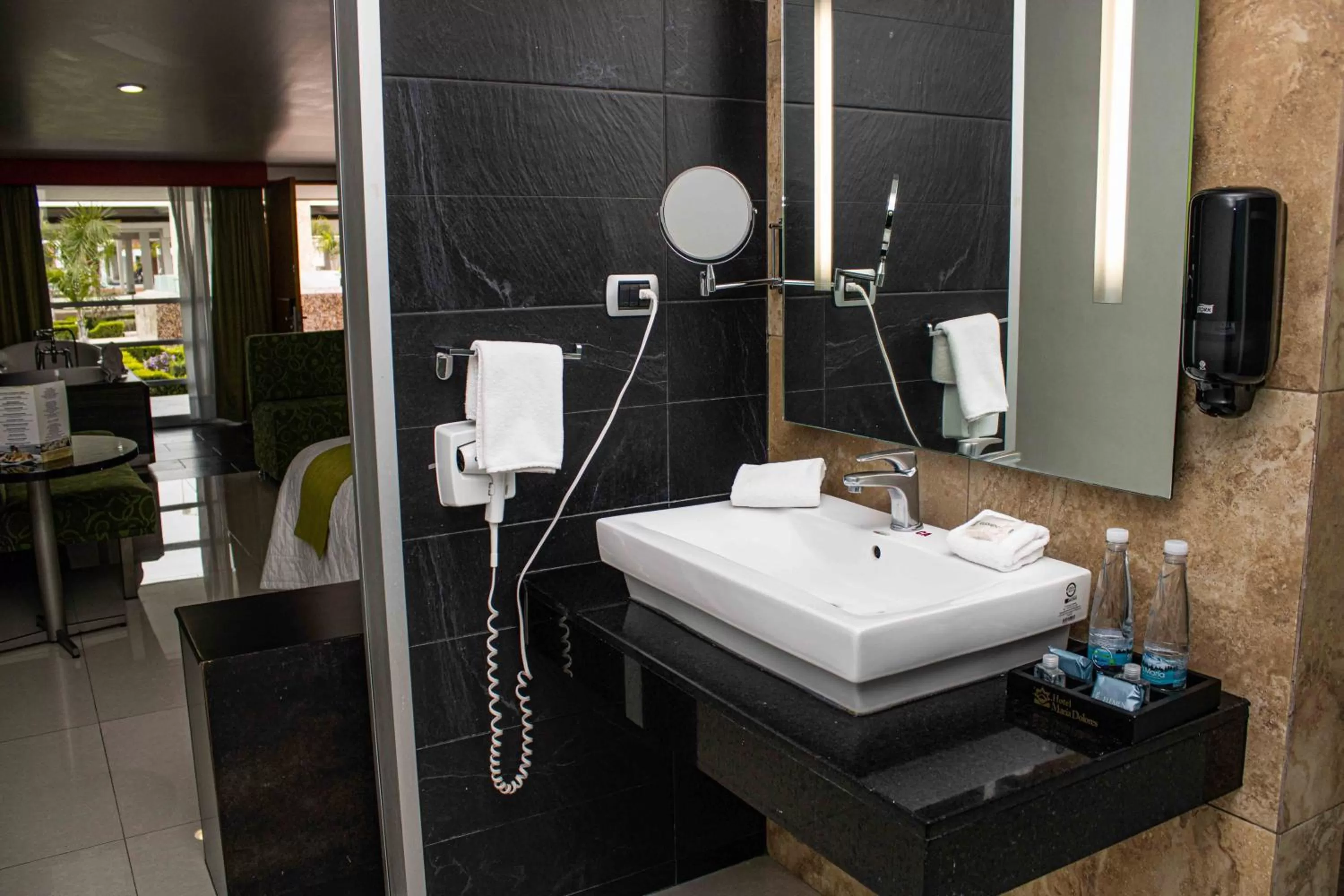 Bathroom in Hotel María Dolores San Luis Potosí