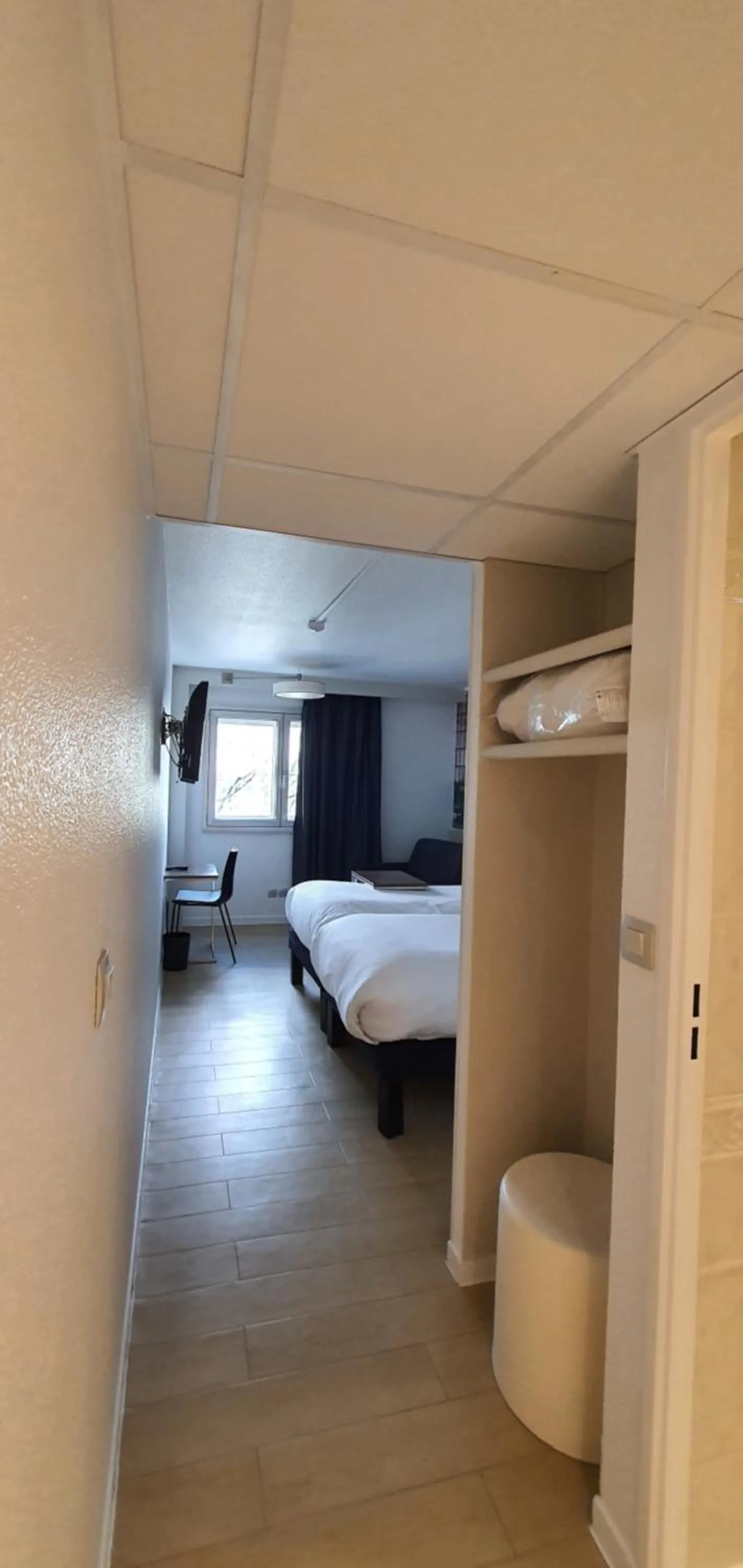 Bedroom, Bed in ibis Styles Paris Tolbiac Bibliotheque