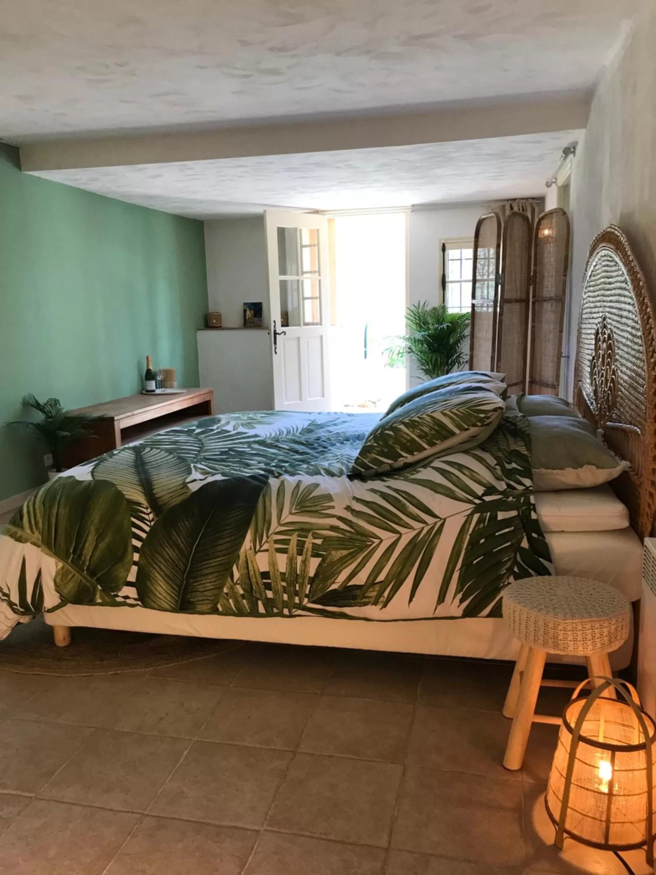 Bedroom in Les Bosquets