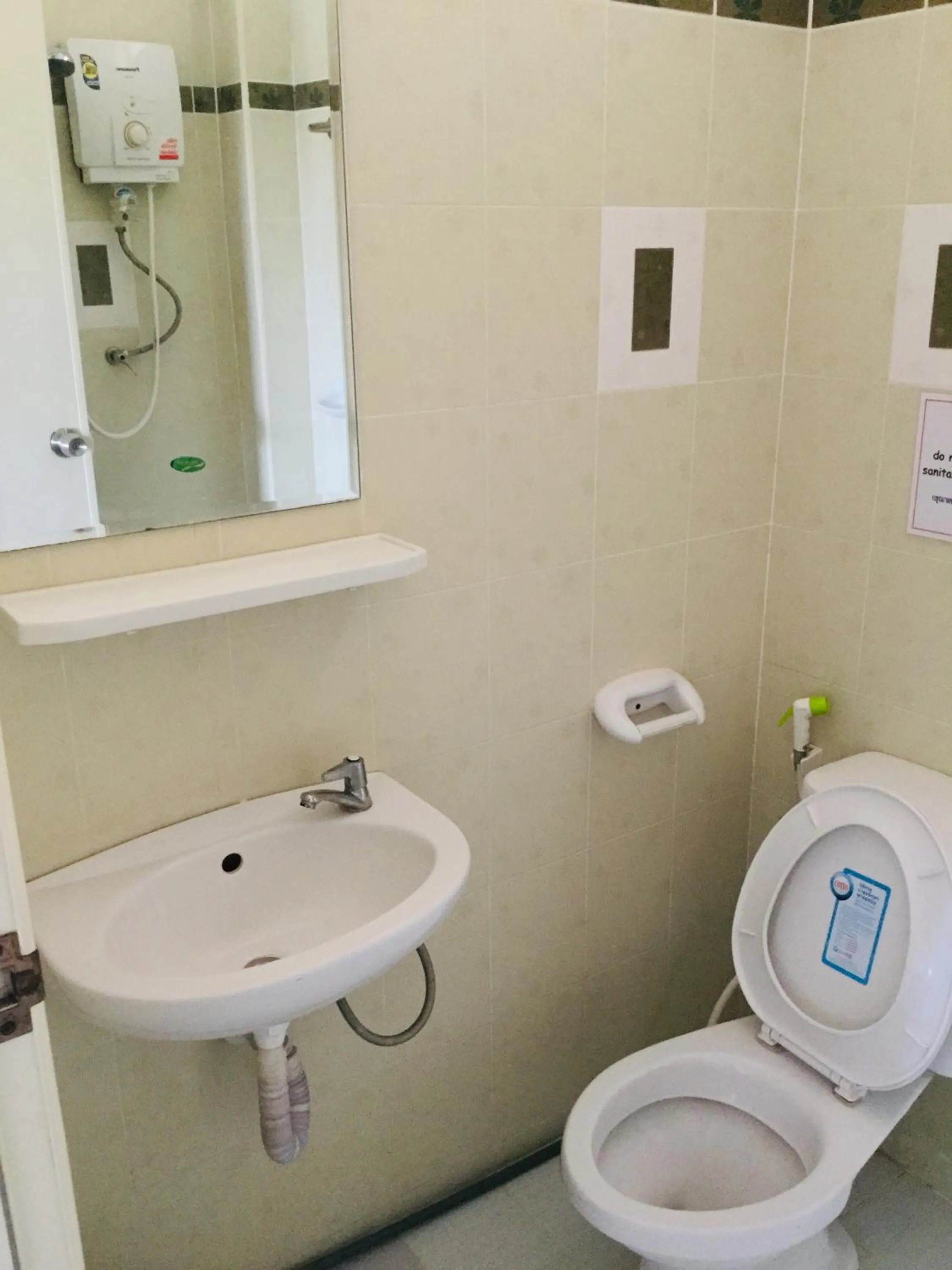 Toilet in Thai Guesthouse