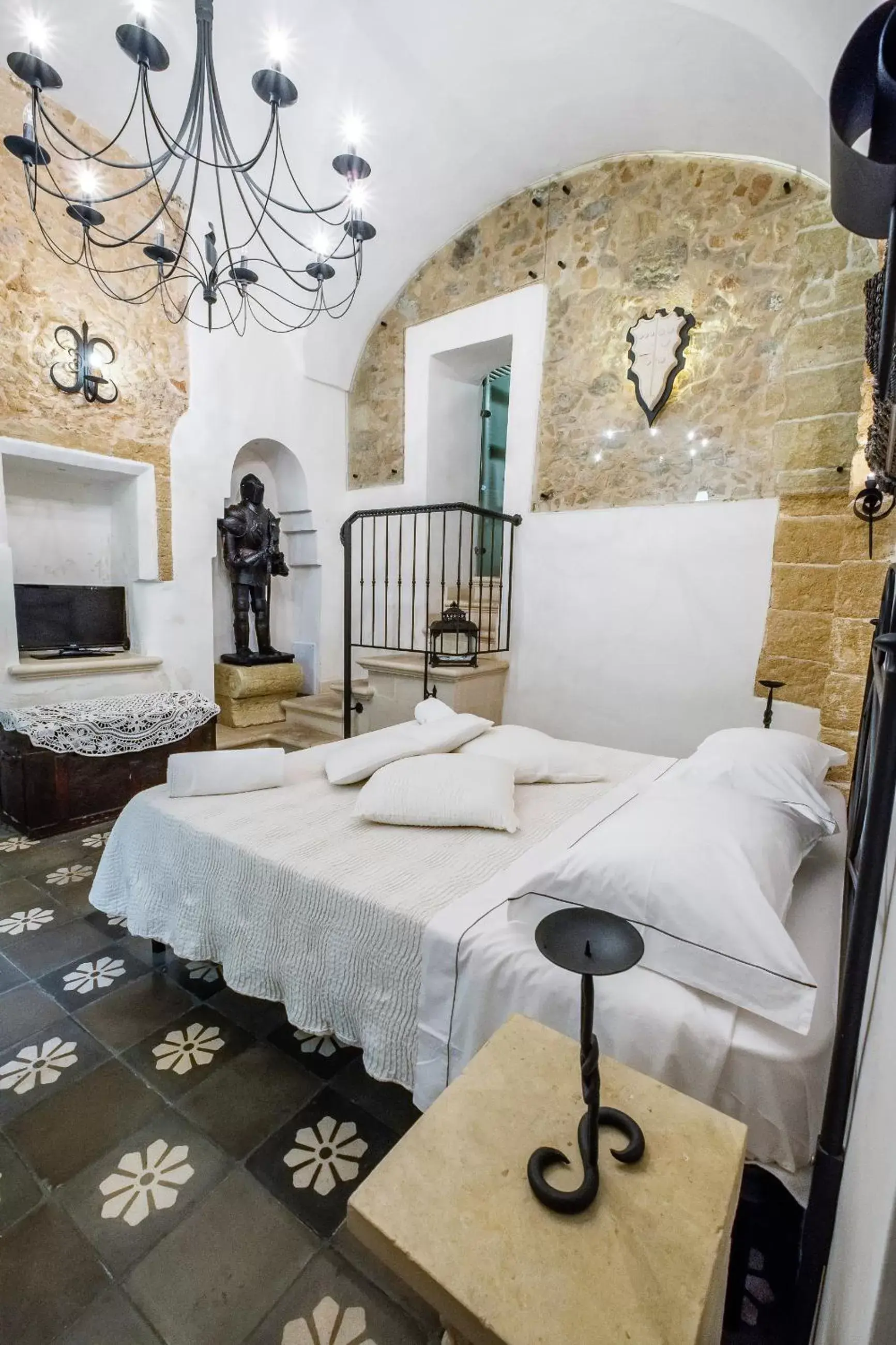 Bedroom, Bed in Palazzo Gallo Resort