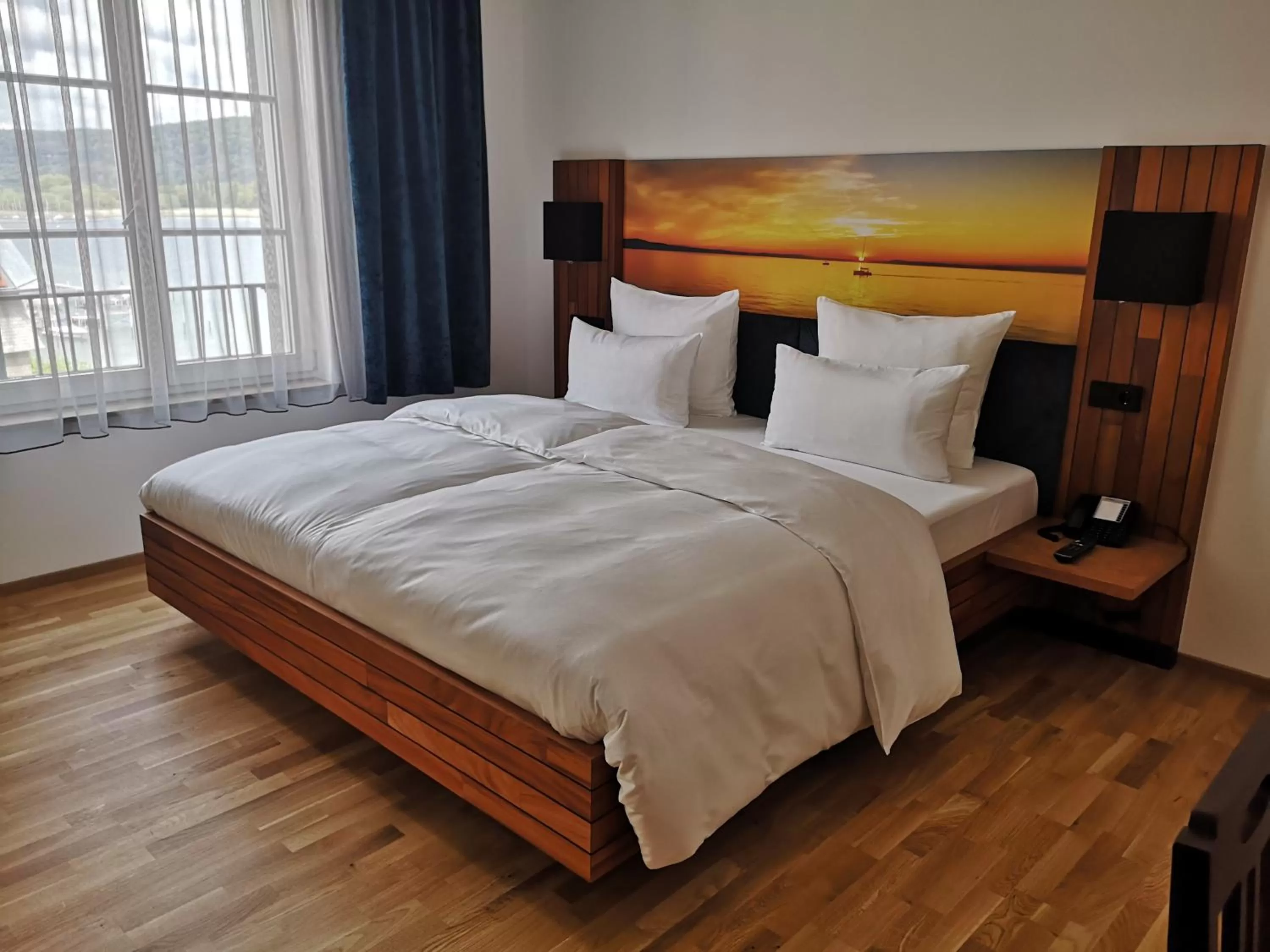 Bed in Seehotel Villa Linde
