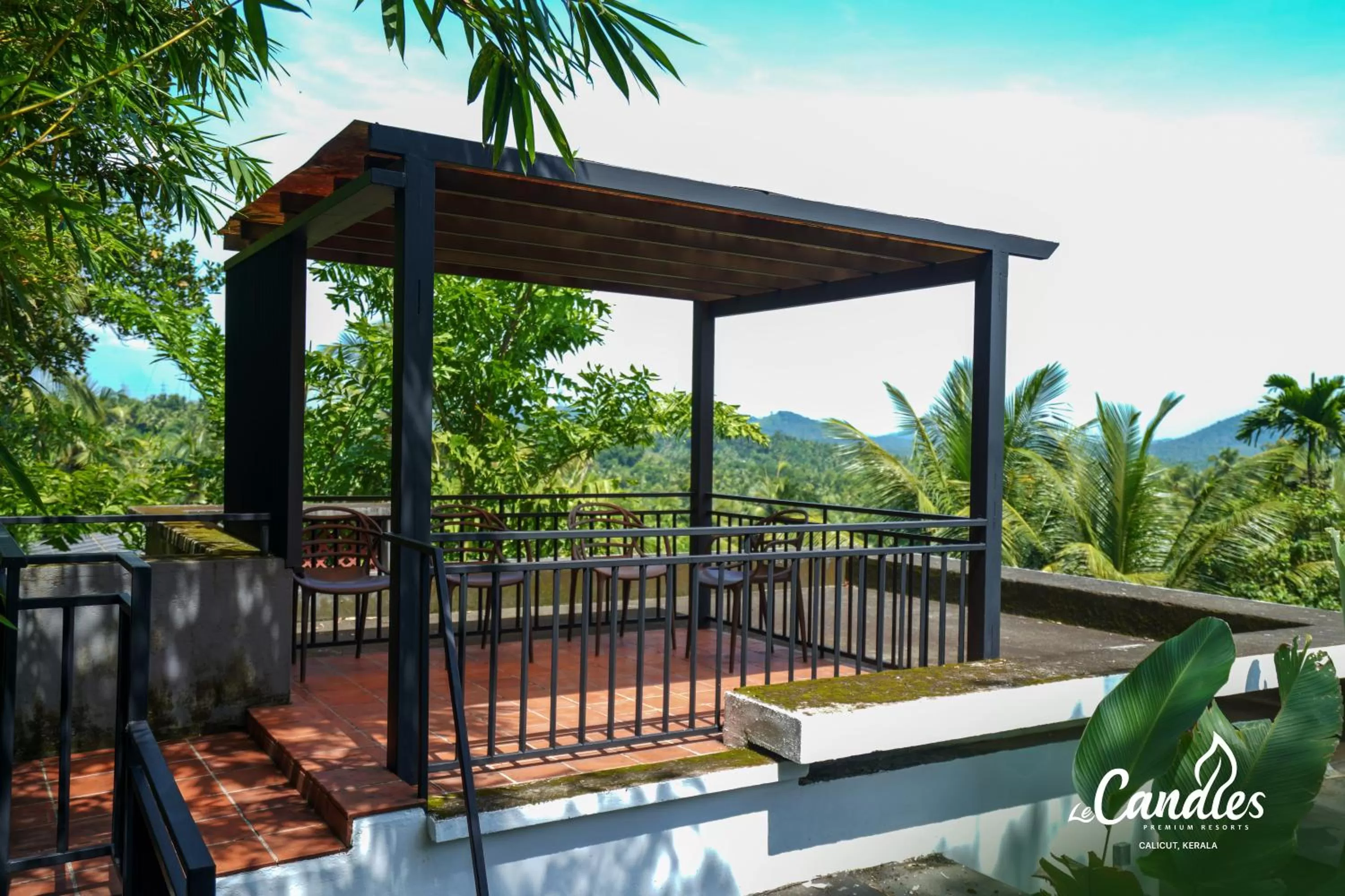 Balcony/Terrace in Le Candles Resort