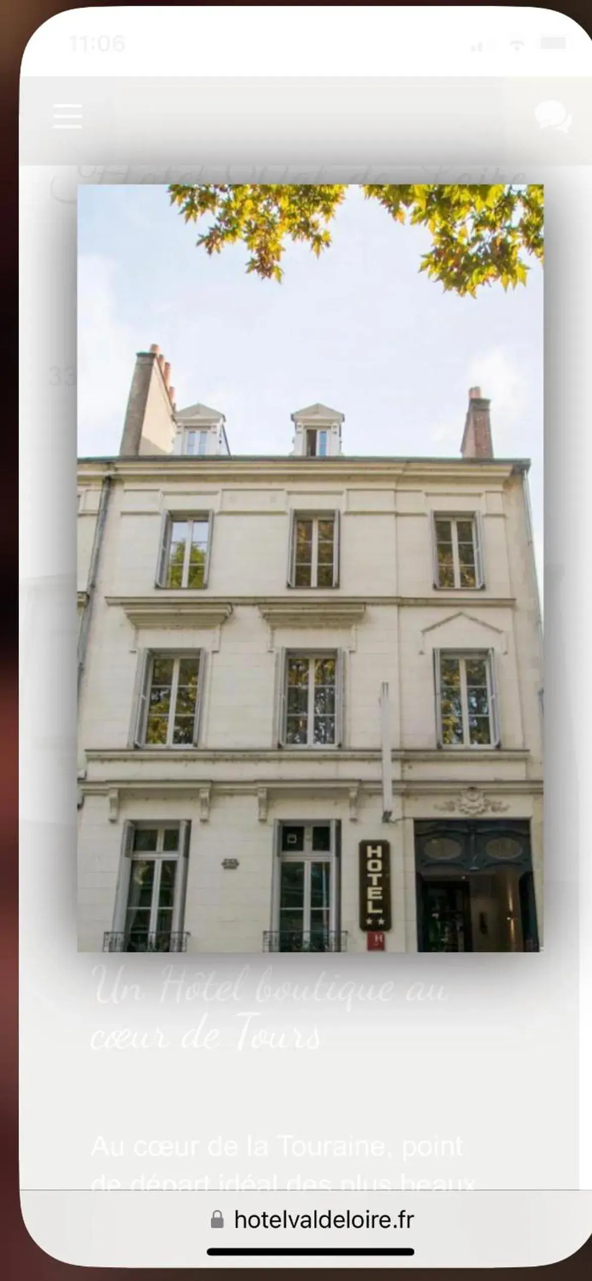 Property Building in Hotel Val De Loire