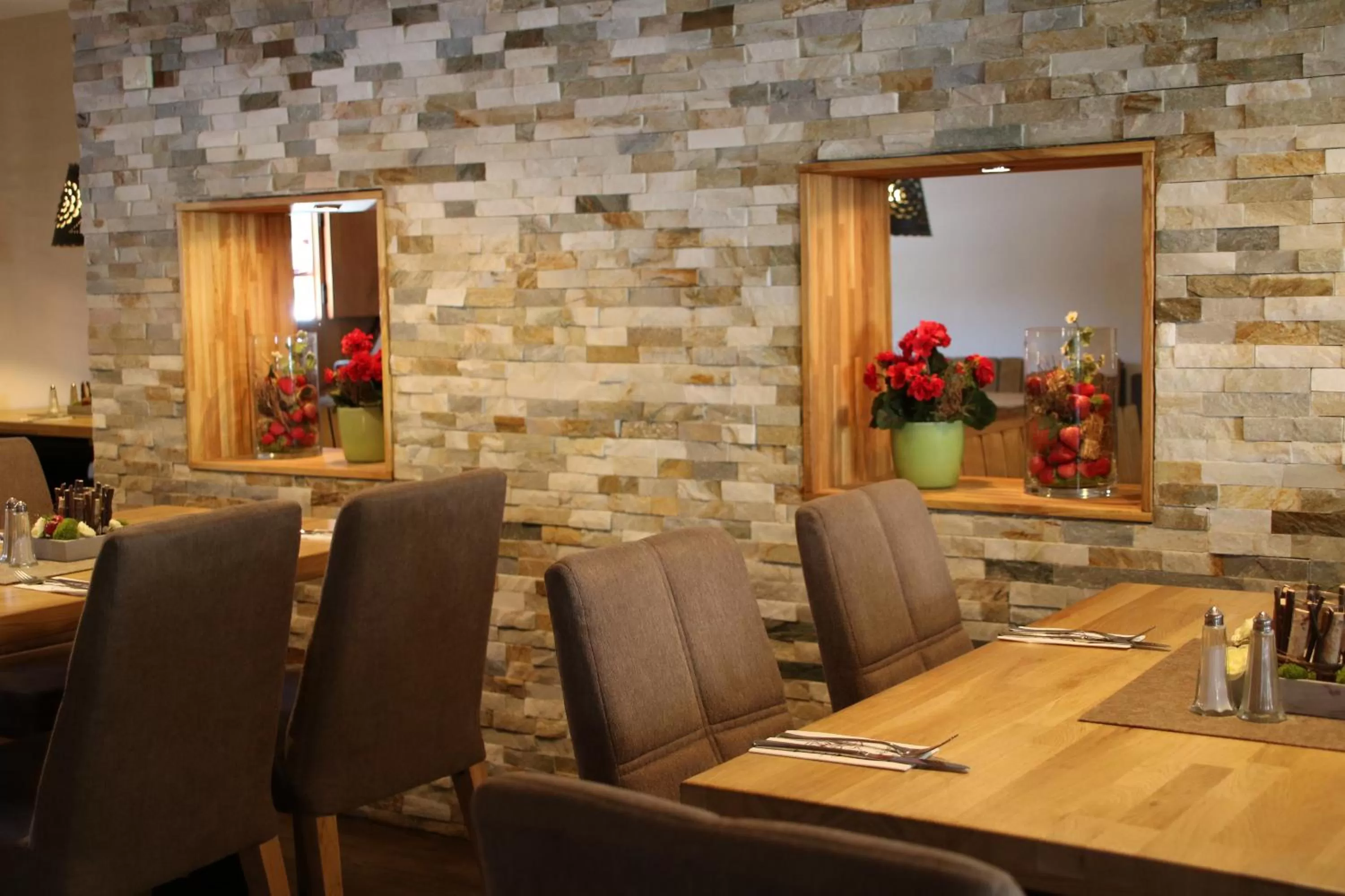 Restaurant/places to eat in Württembergischer Hof