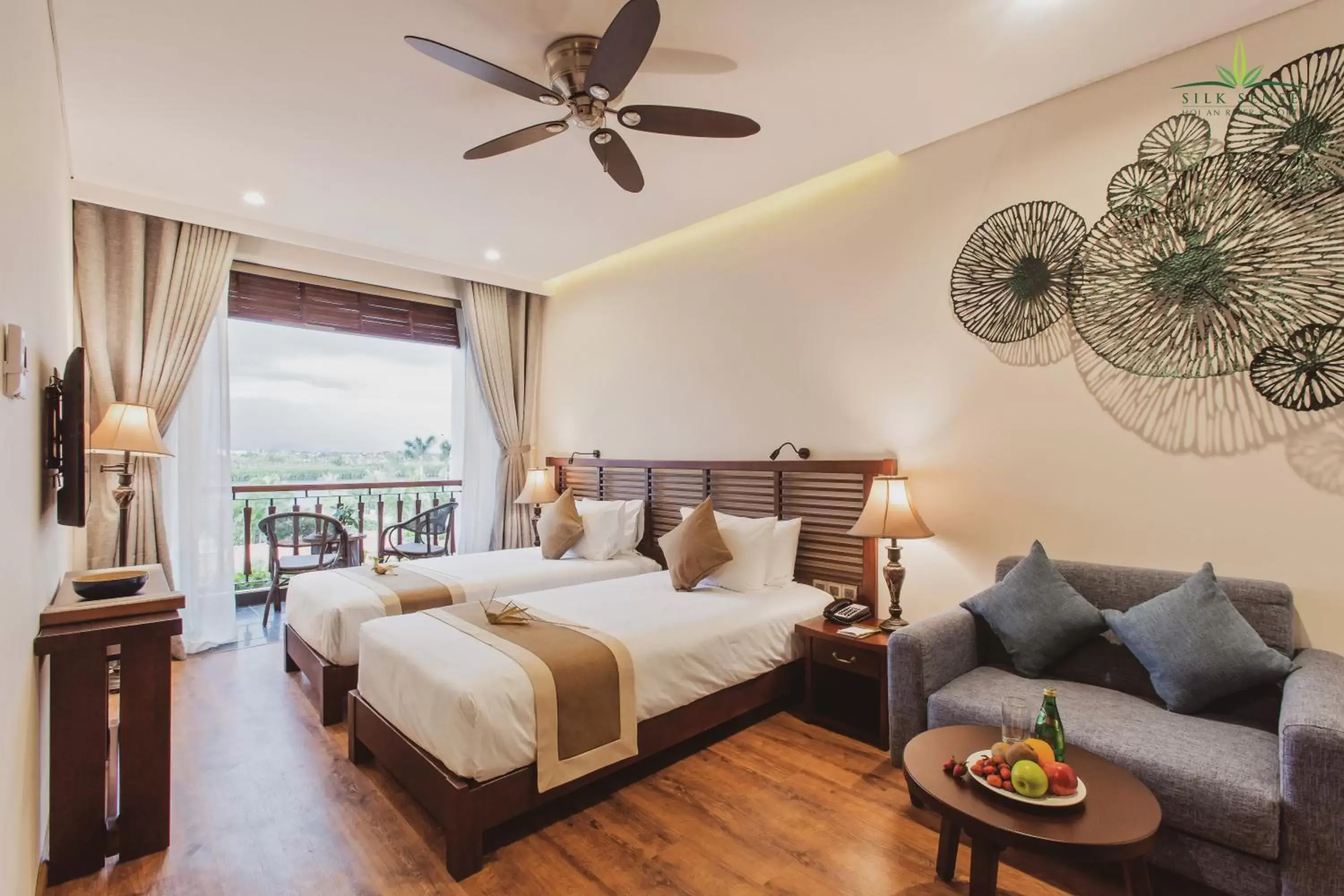 Photo of the whole room in Silk Sense Hoi An River Resort