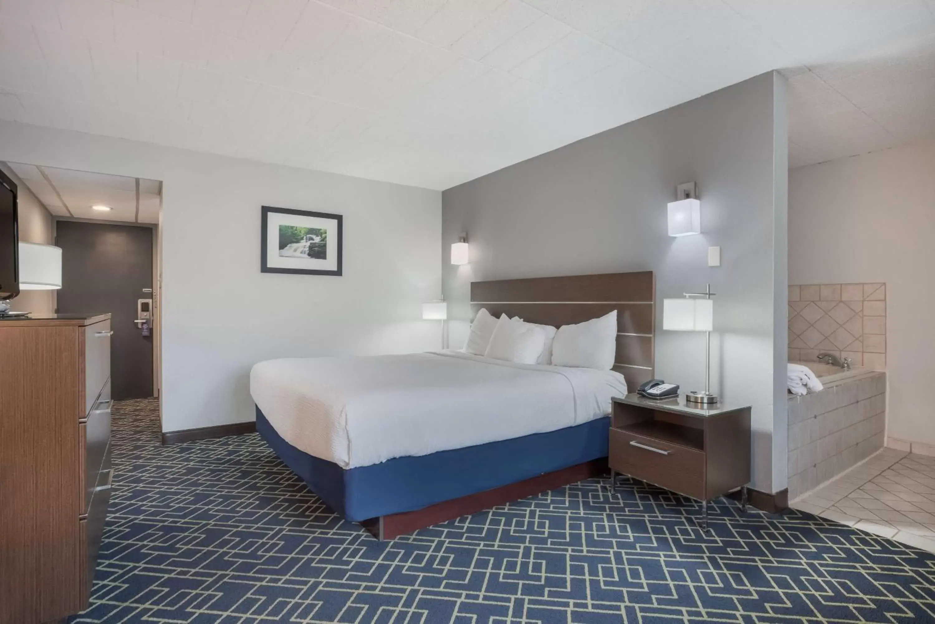 Bedroom, Bed in Best Western Hunt's Landing Hotel Matamoras Milford