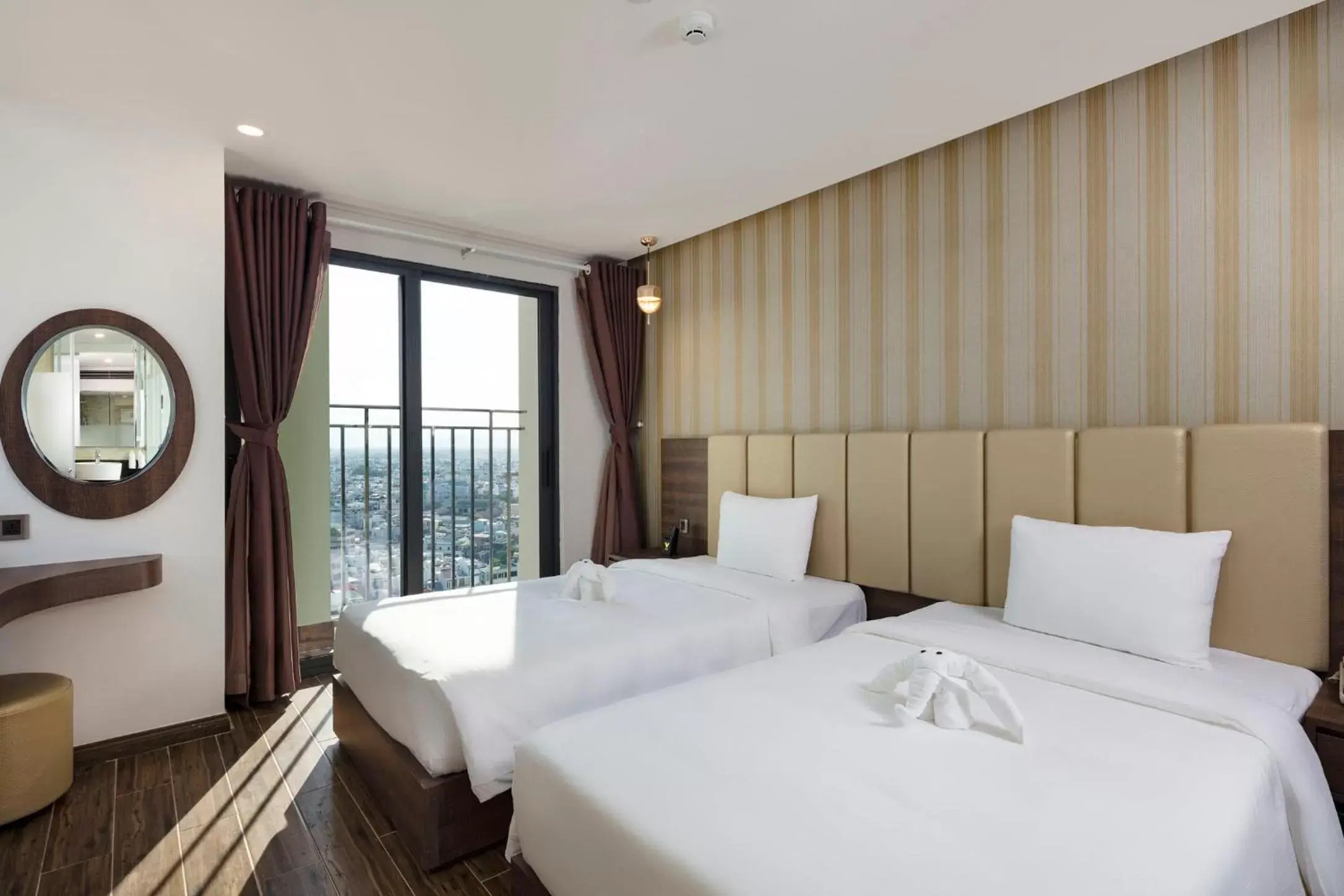 Bed in V Hotel Nha Trang