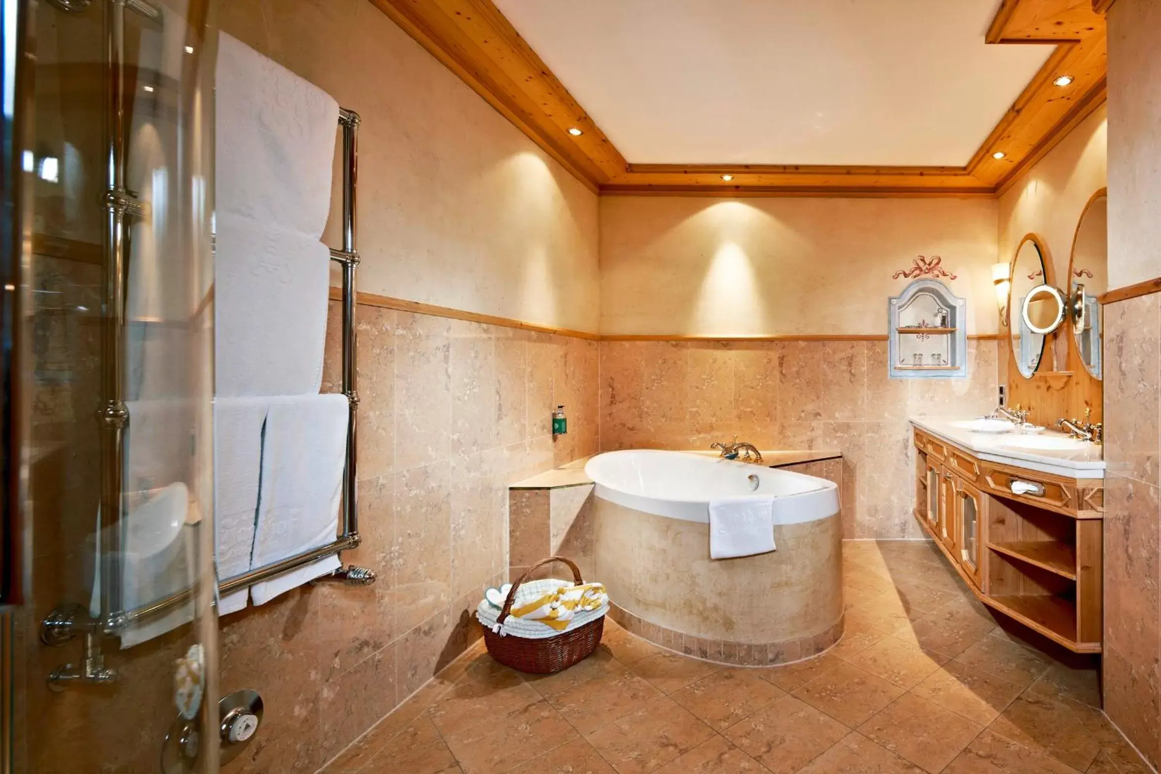 Bathroom in Relais&Châteaux Spa-Hotel Jagdhof