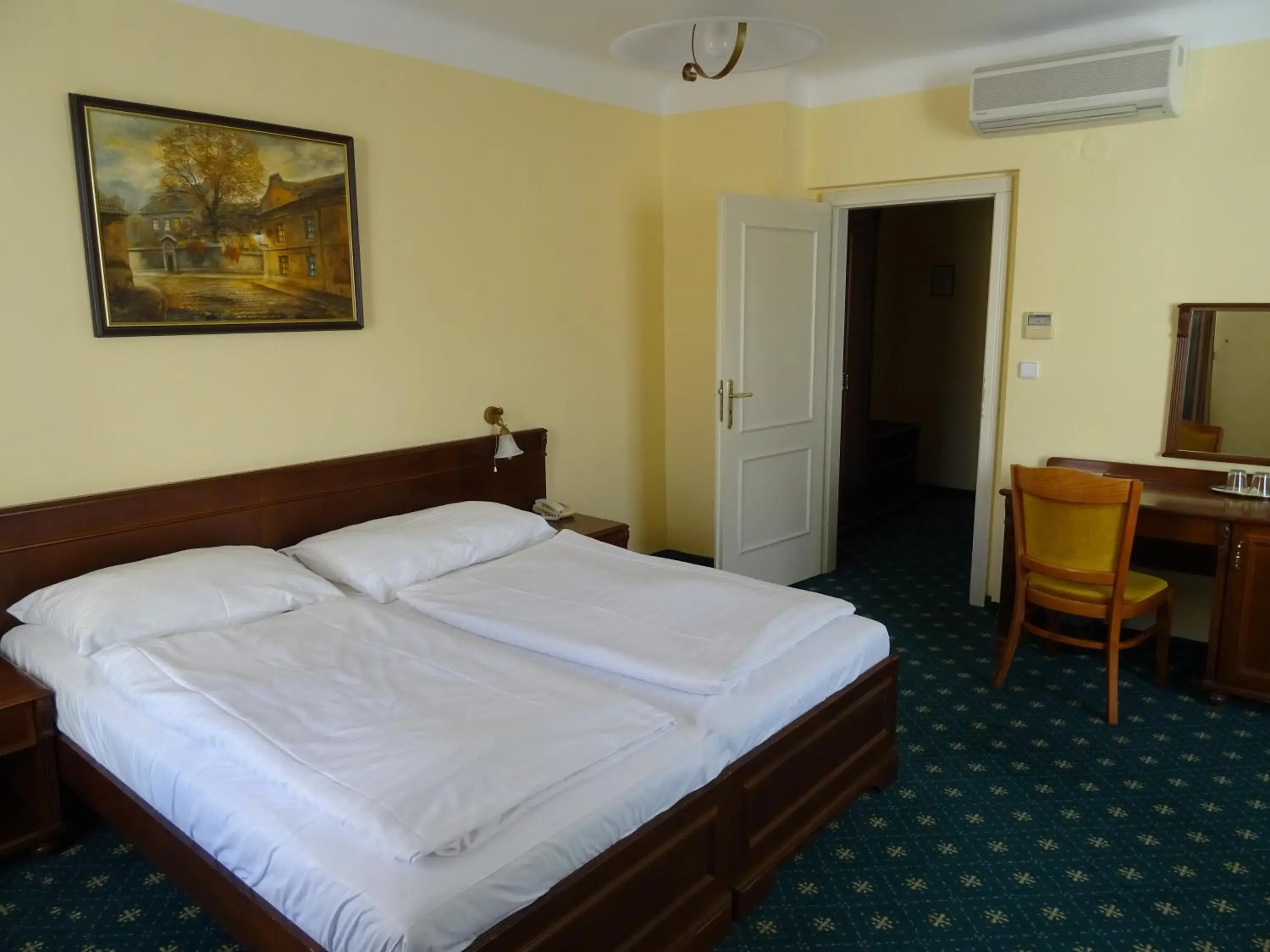 Photo of the whole room, Bed in Hotel Certovka