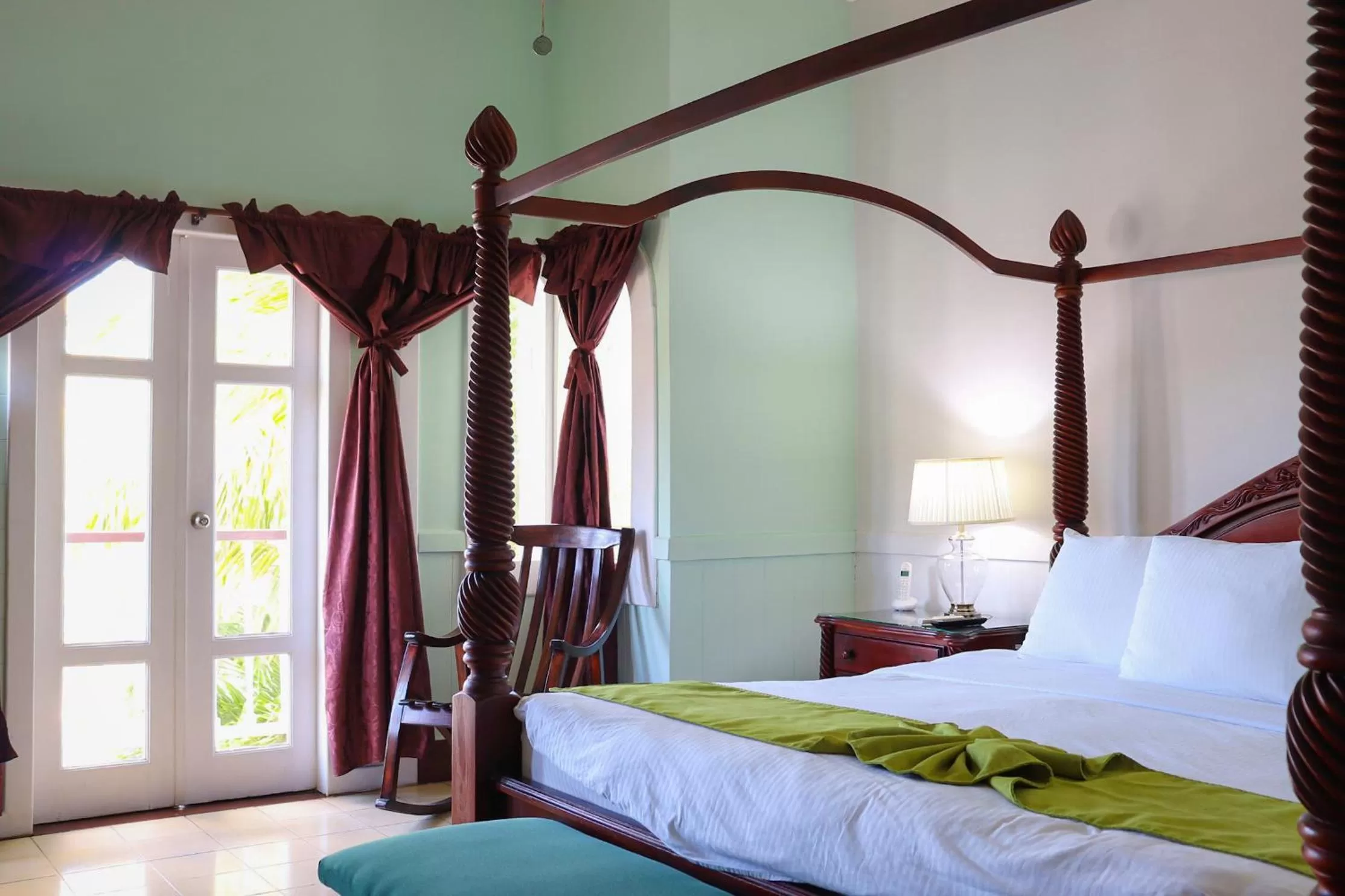 Bed in Hotel Victoriano