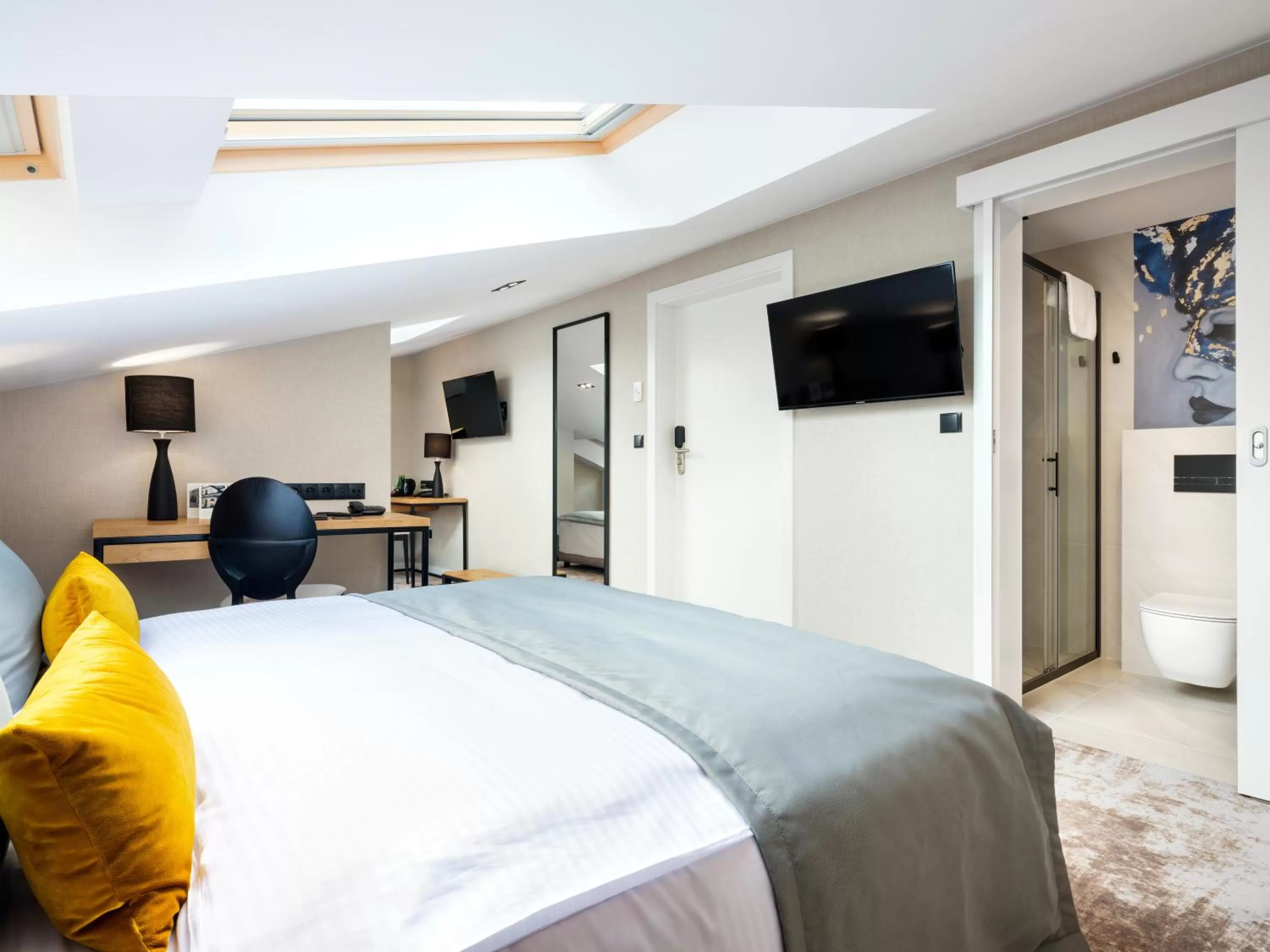 Bed in Hotel Wawel Queen