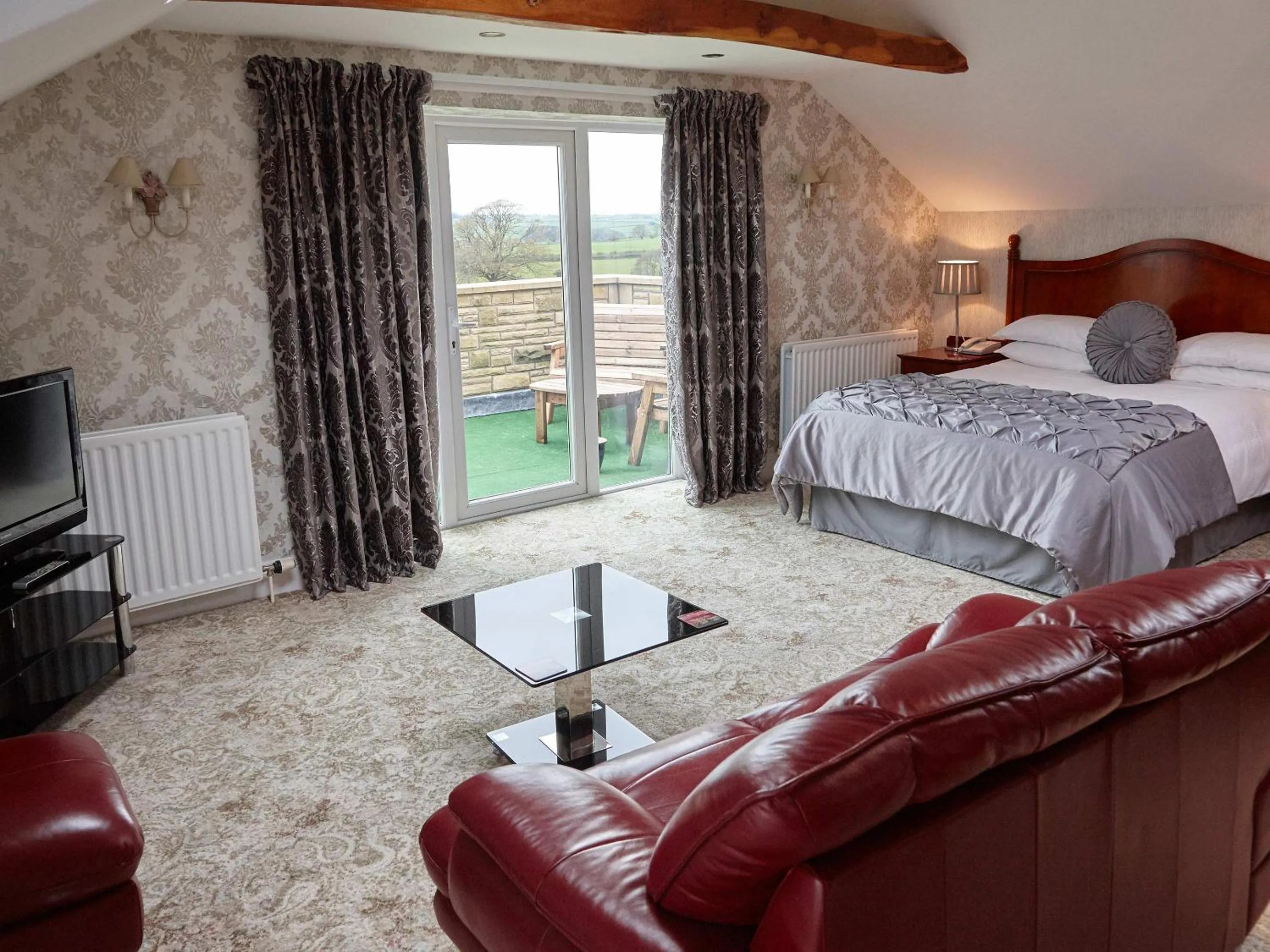 Bedroom, Bed in Hundith Hill Hotel