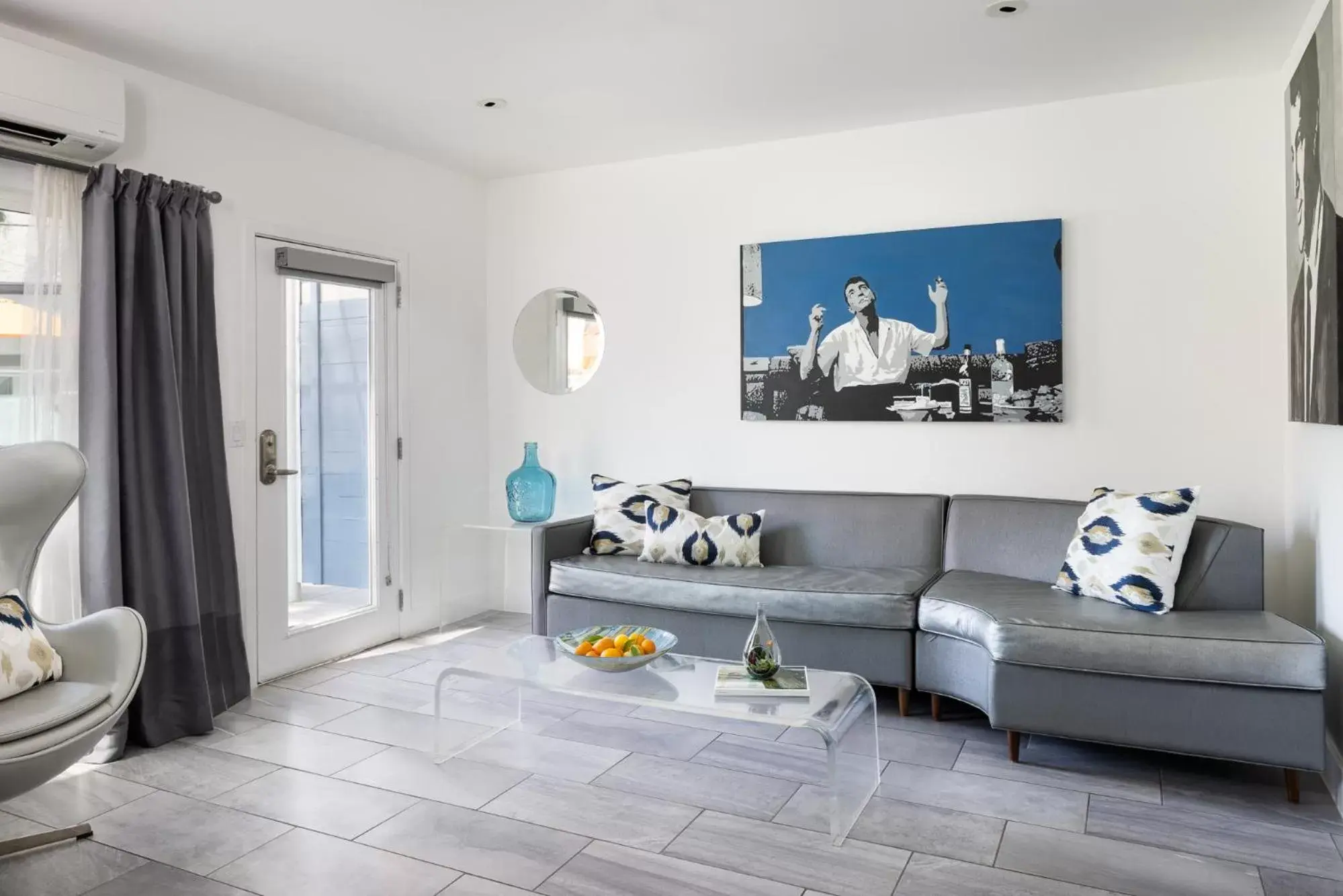 Living room in The Palm Springs Hotel Living room in The Palm Springs Hotel