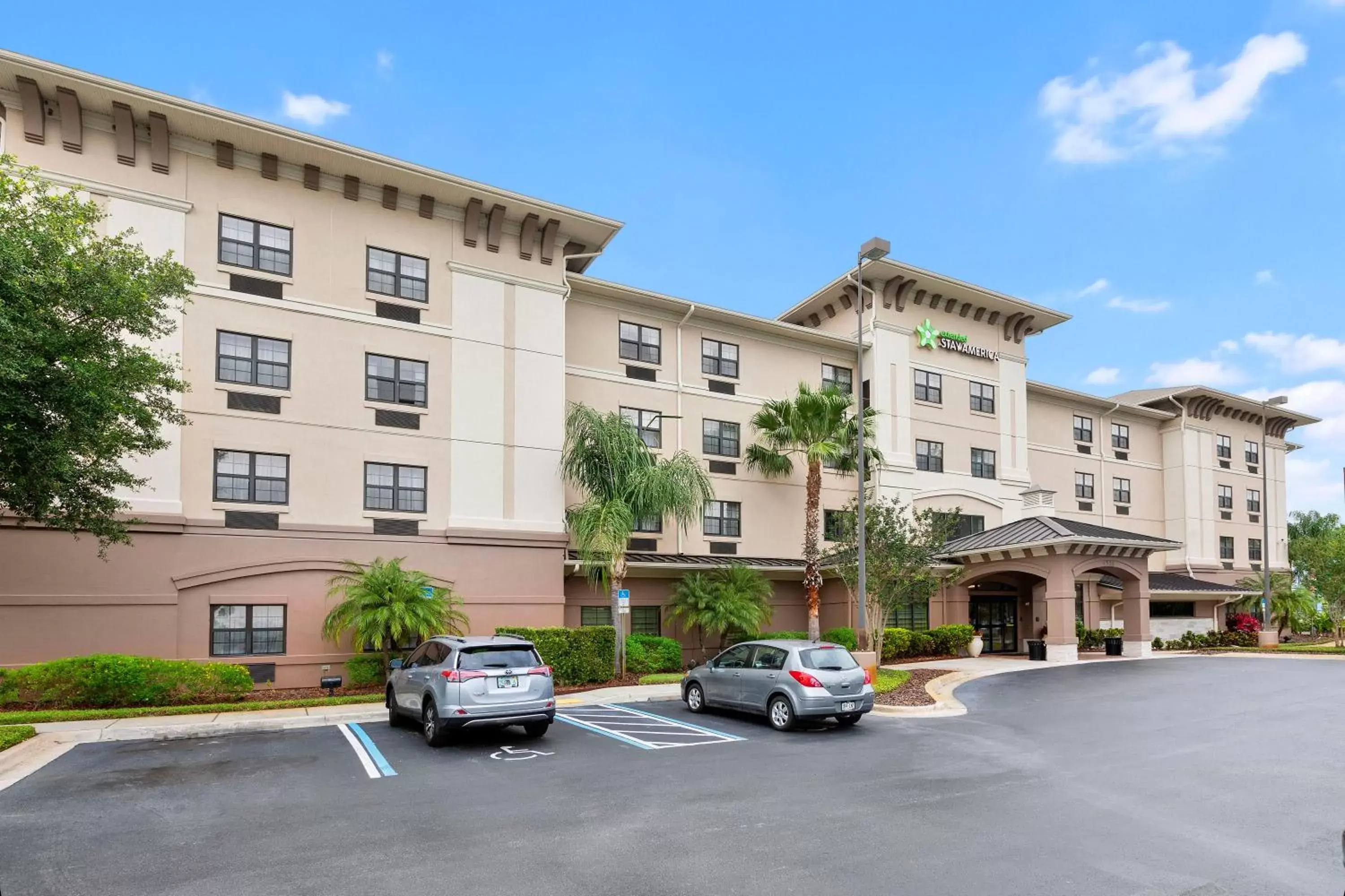 Property building in Extended Stay America Premier Suites - Lakeland - I-4