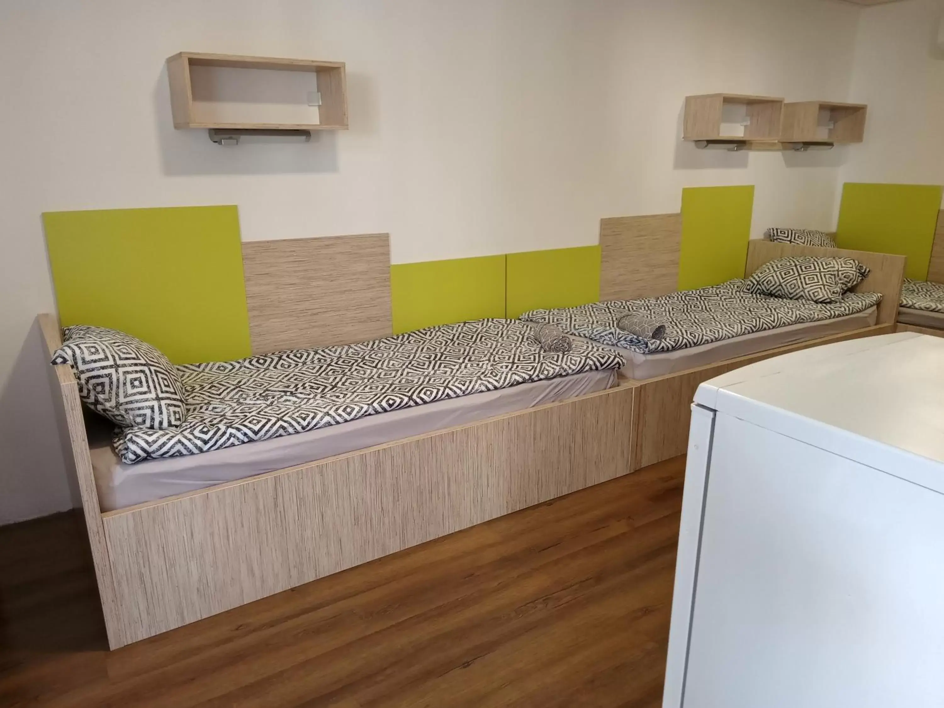 Triple Room with Private Bathroom in Tiszaliget Apartman és Szálló Triple Room with Private Bathroom in Tiszaliget Apartman és Szálló