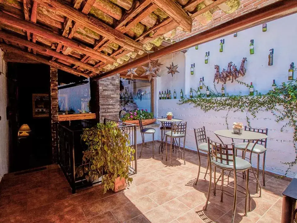 Patio, Restaurant/Places to Eat in Hotel Mi Pueblito by Rotamundos