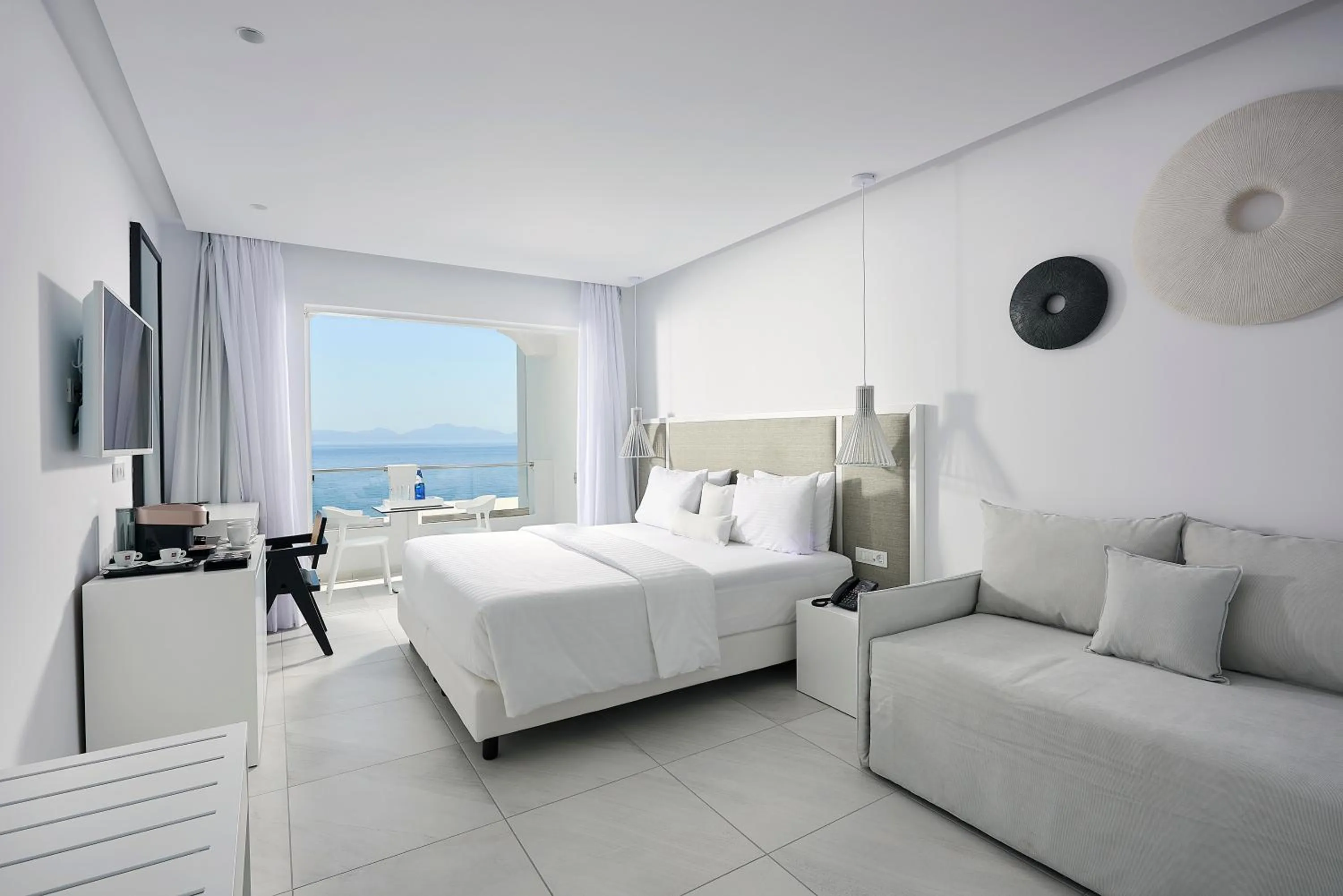 Bedroom, Bed in Dimitra Beach Hotel & Suites