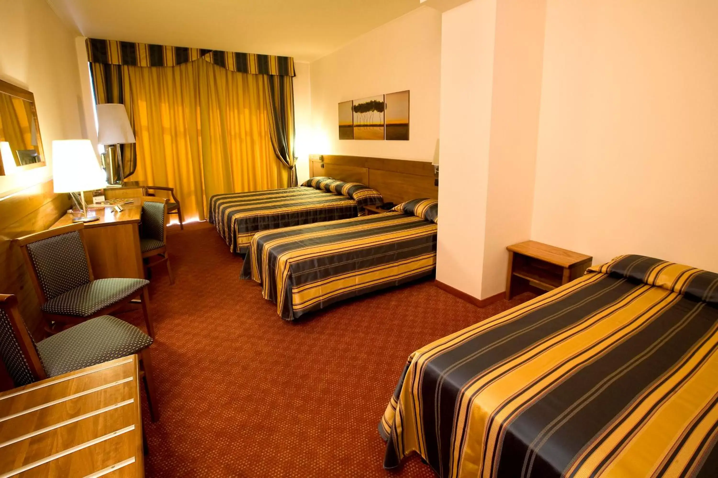 Quadruple Room in Hotel Master Quadruple Room in Hotel Master