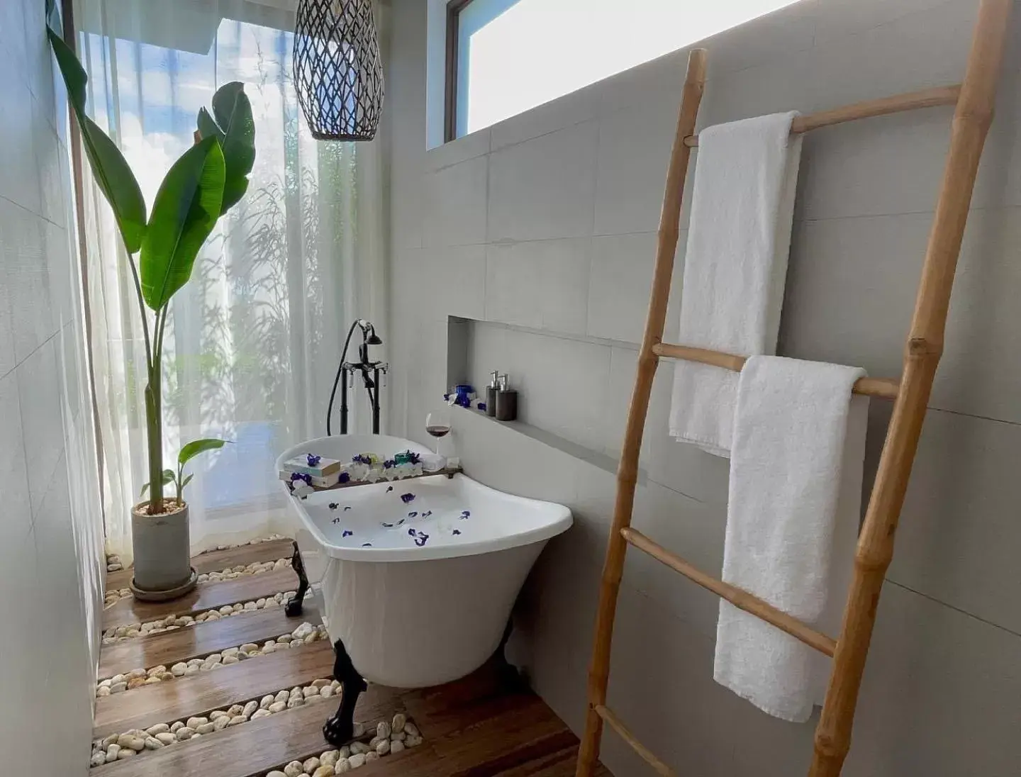 Bathroom in Ahana Resort El Nido