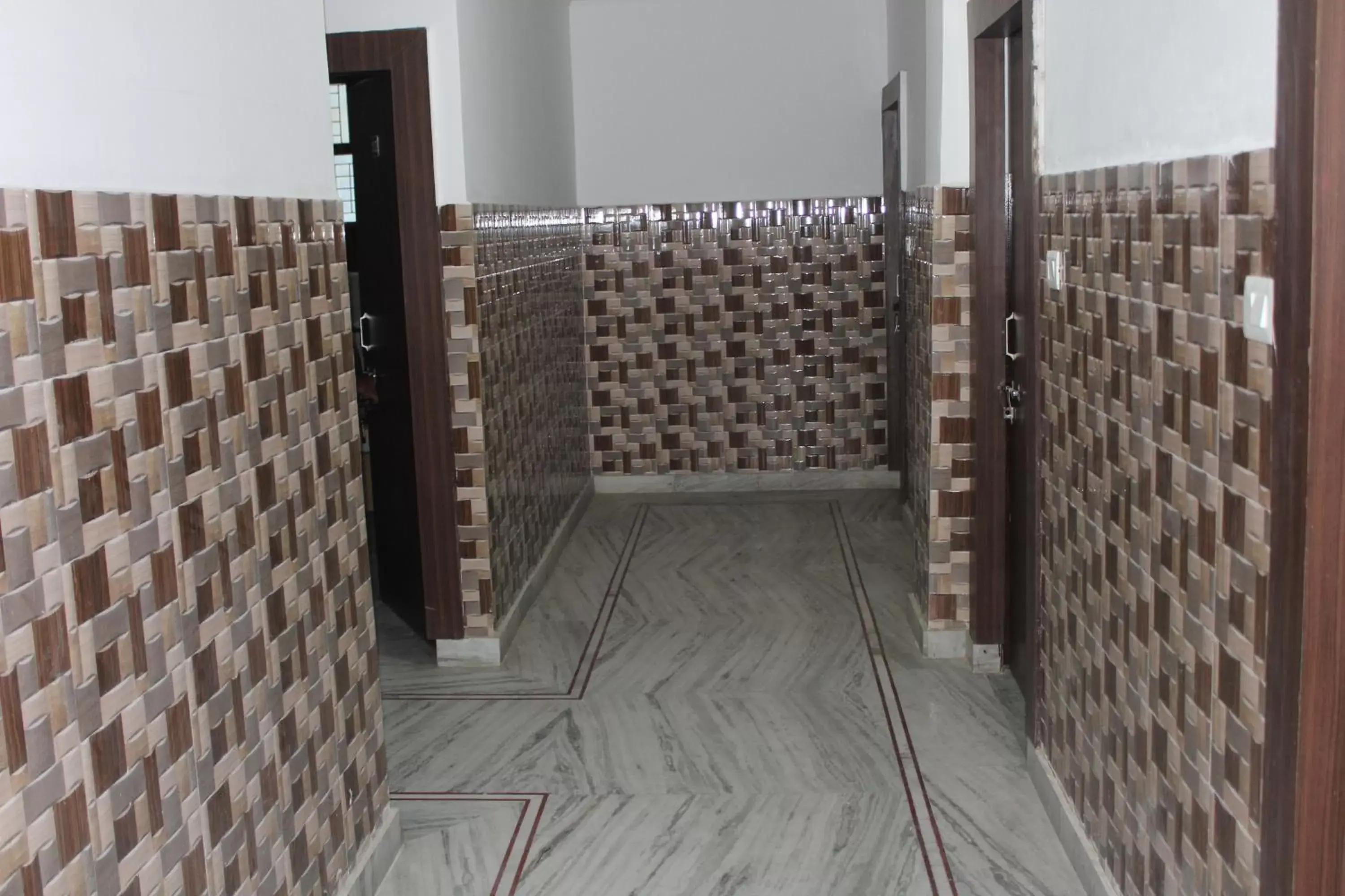 Property building in Trimrooms @ Katra Railway Station Property building in Trimrooms @ Katra Railway Station