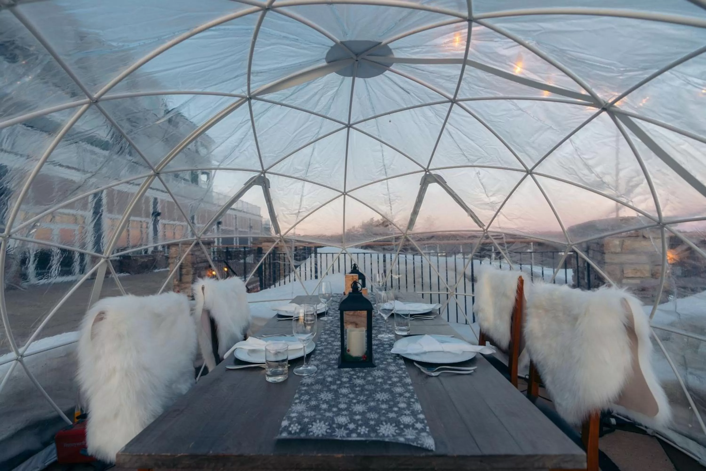 Restaurant/places to eat in JW Marriott The Rosseau Muskoka Resort & Spa