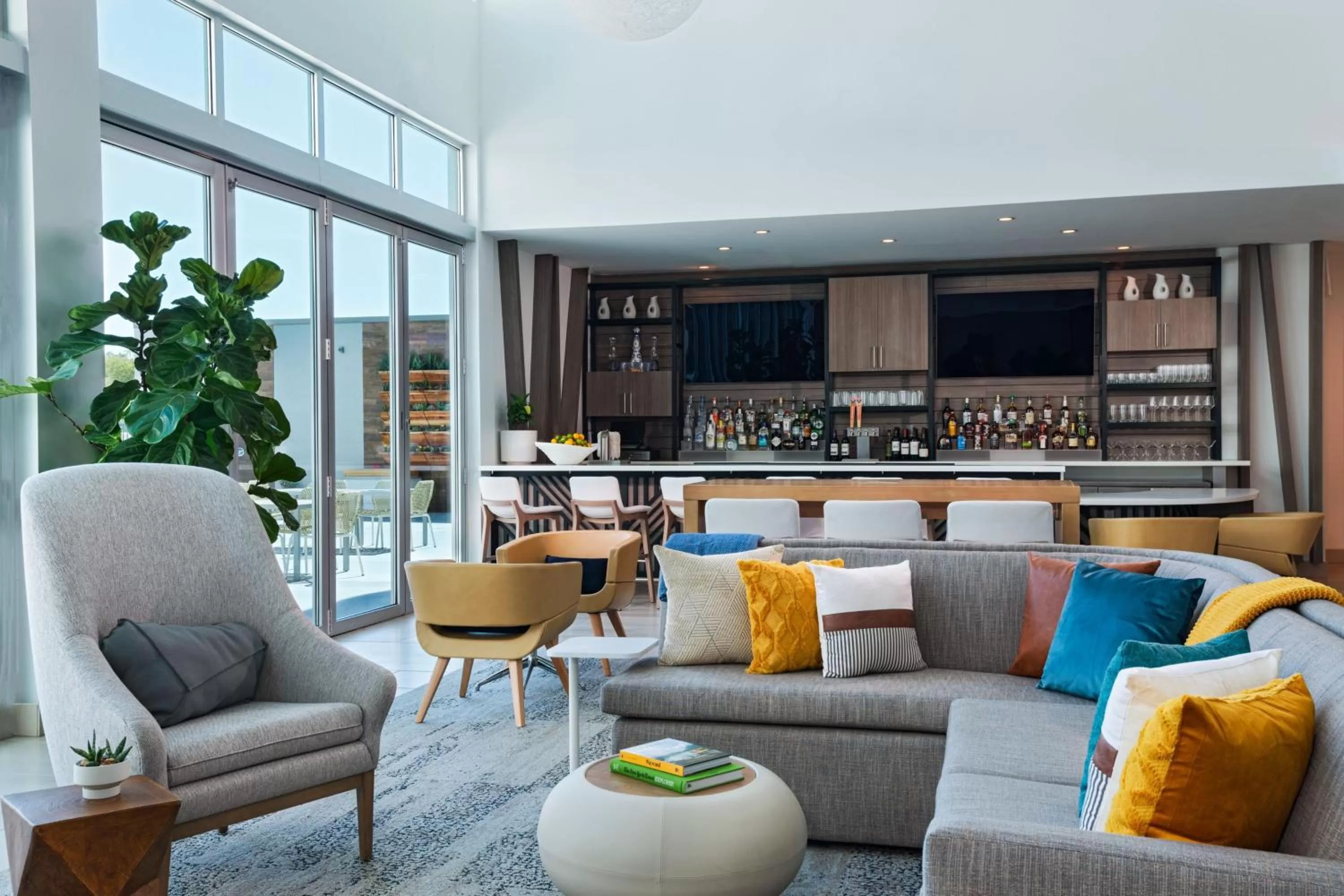 Lounge or bar in Element Waco