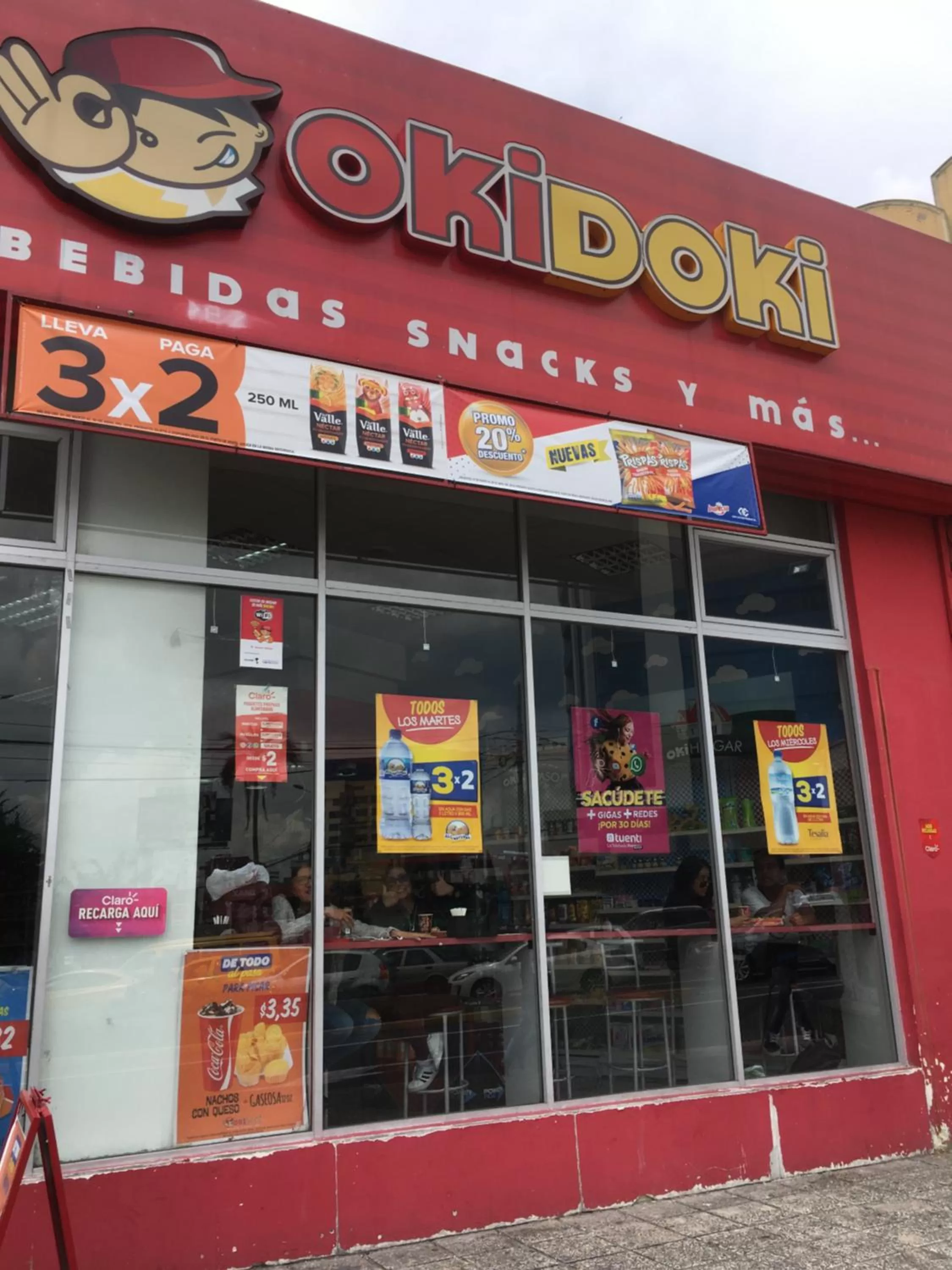 Supermarket/grocery shop in Suites Parque Real