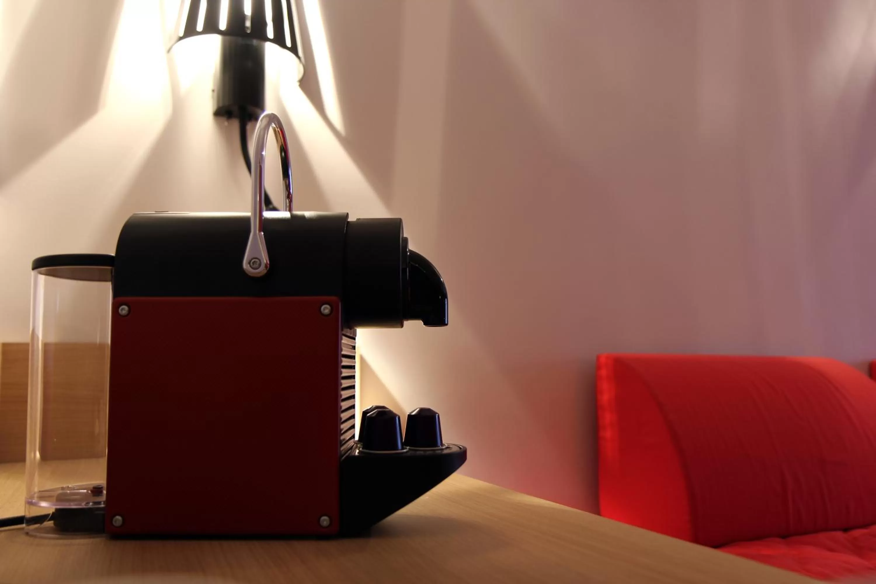 Bedroom in Best Western Hotel Opéra Drouot