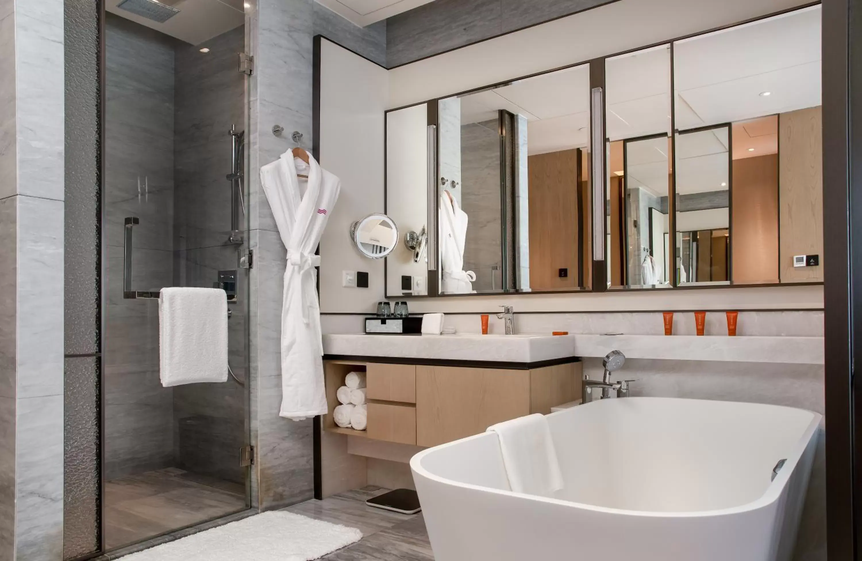 Property building, Bathroom in Crowne Plaza Shenzhen Nanshan, an IHG Hotel