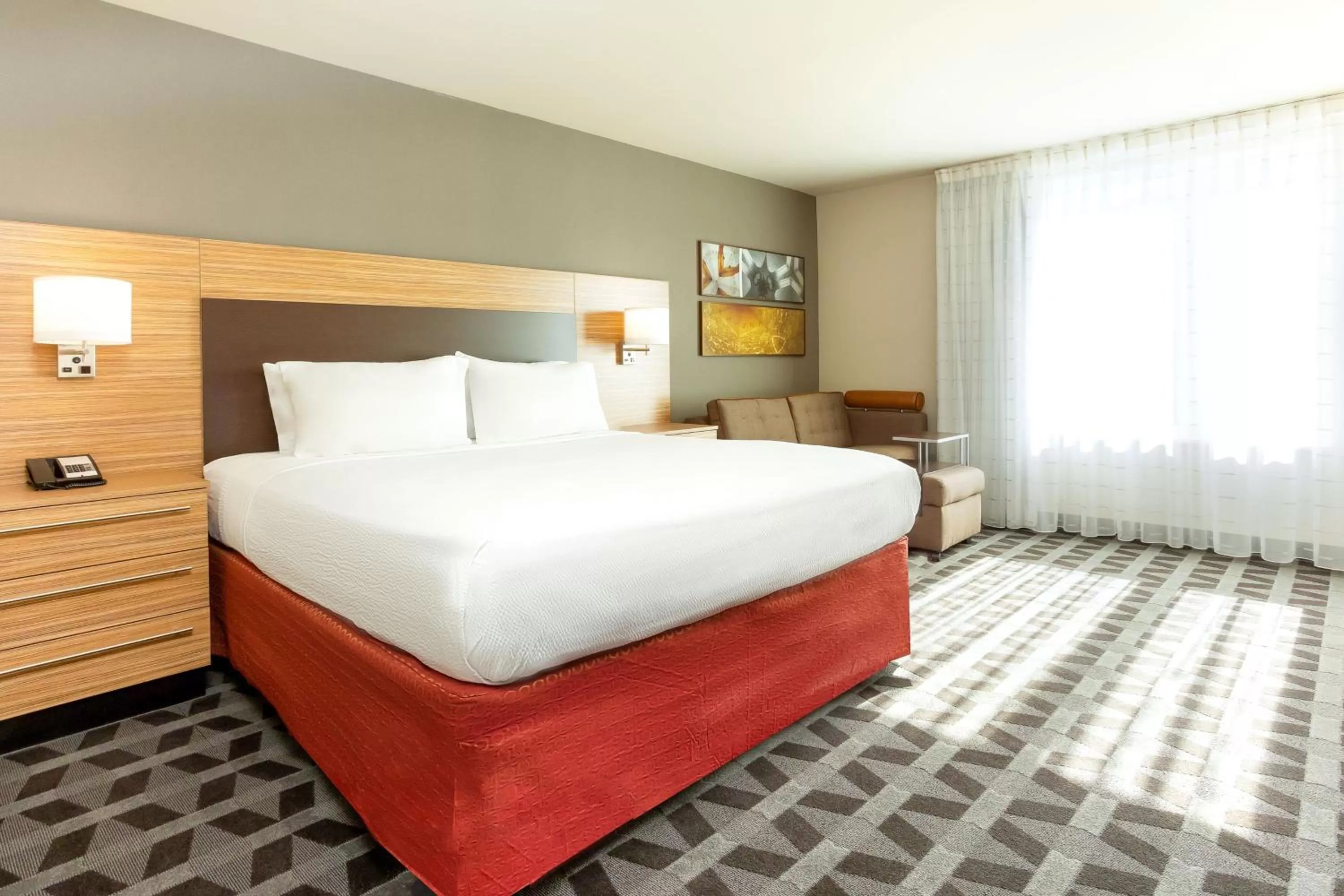 Bedroom, Bed in TownePlace Suites By Marriott Las Vegas Stadium District