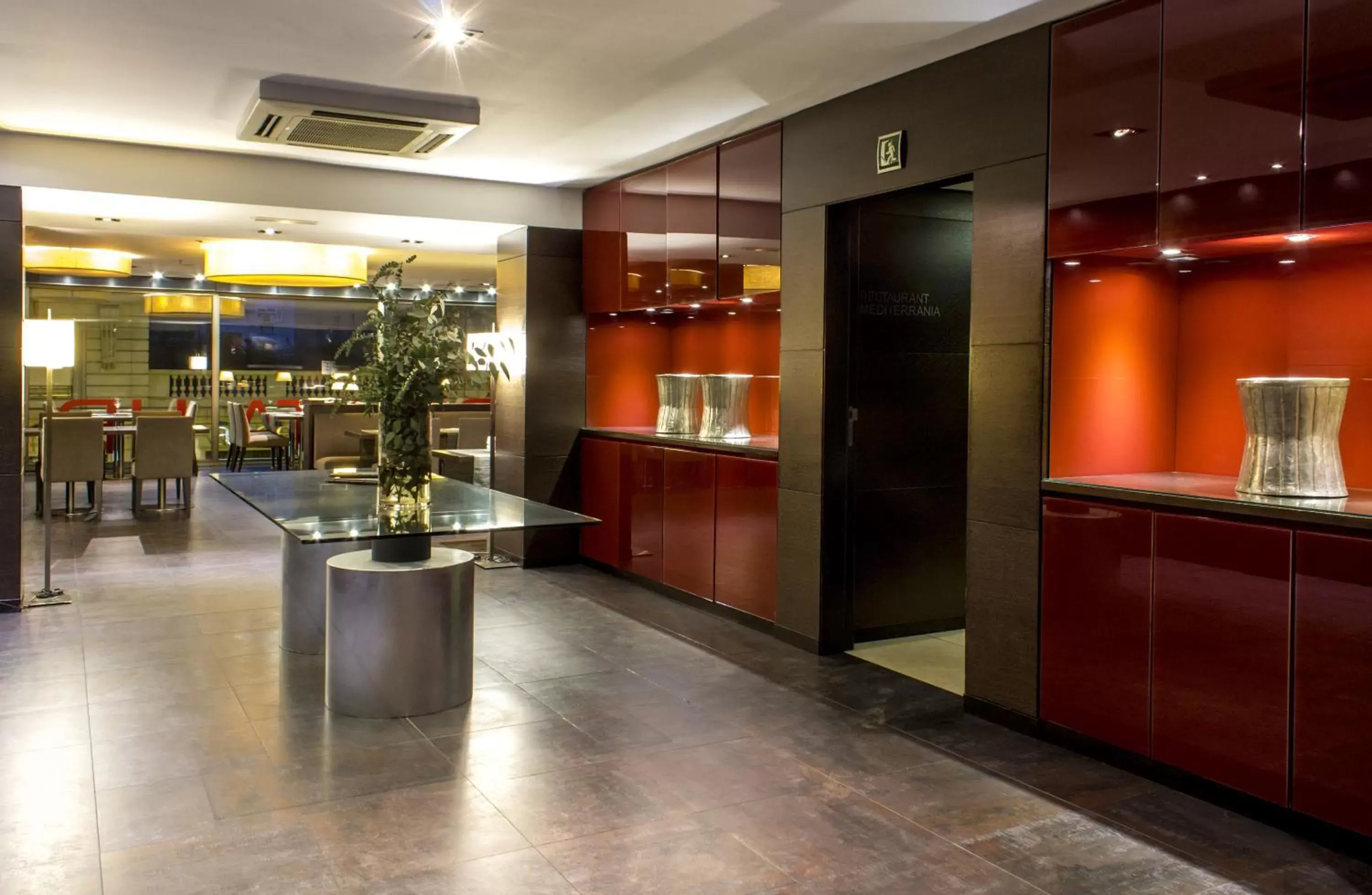Restaurant/places to eat, Lobby/Reception in Zenit Barcelona