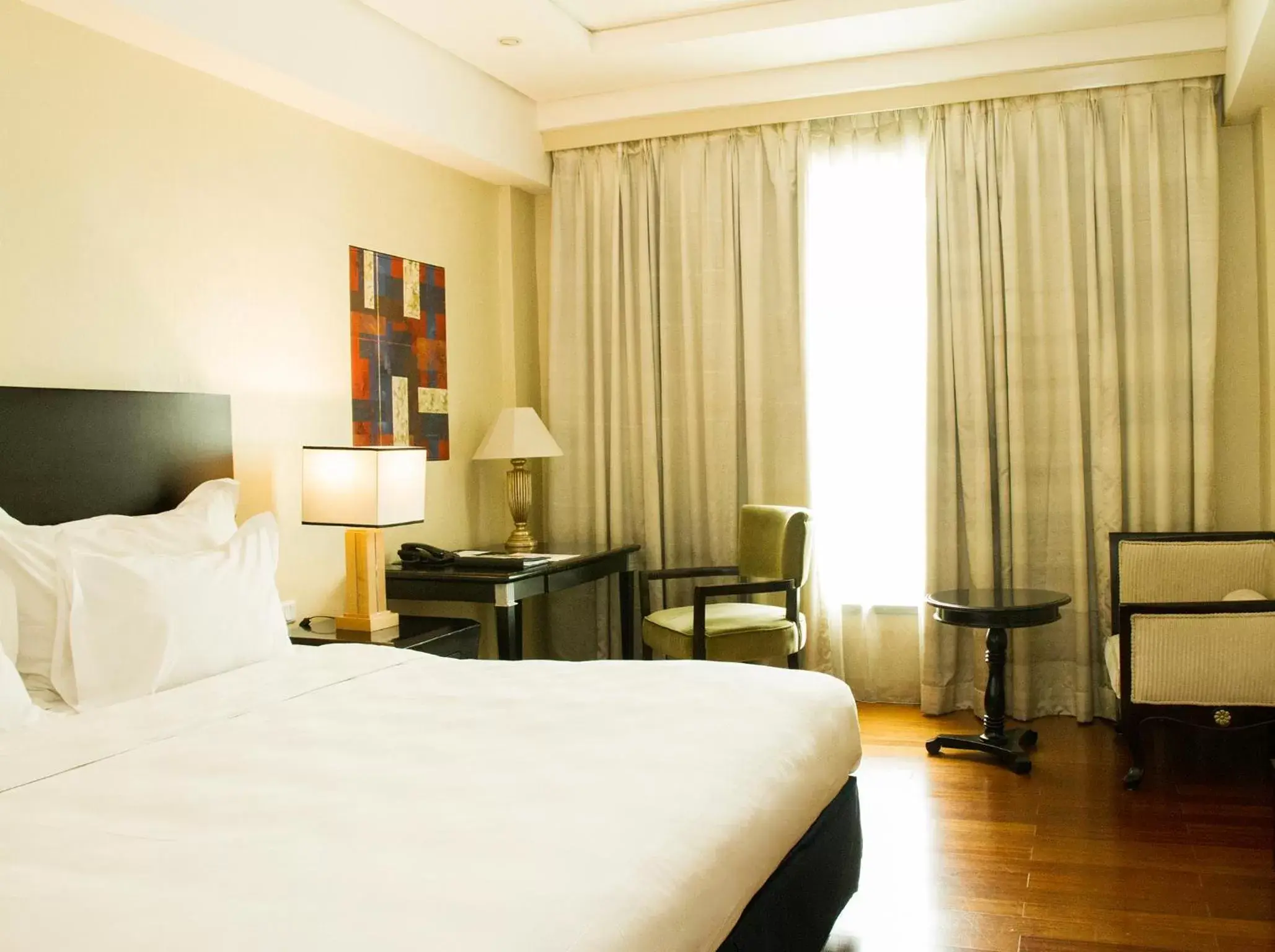 Bedroom, Bed in Grandkemang Hotel