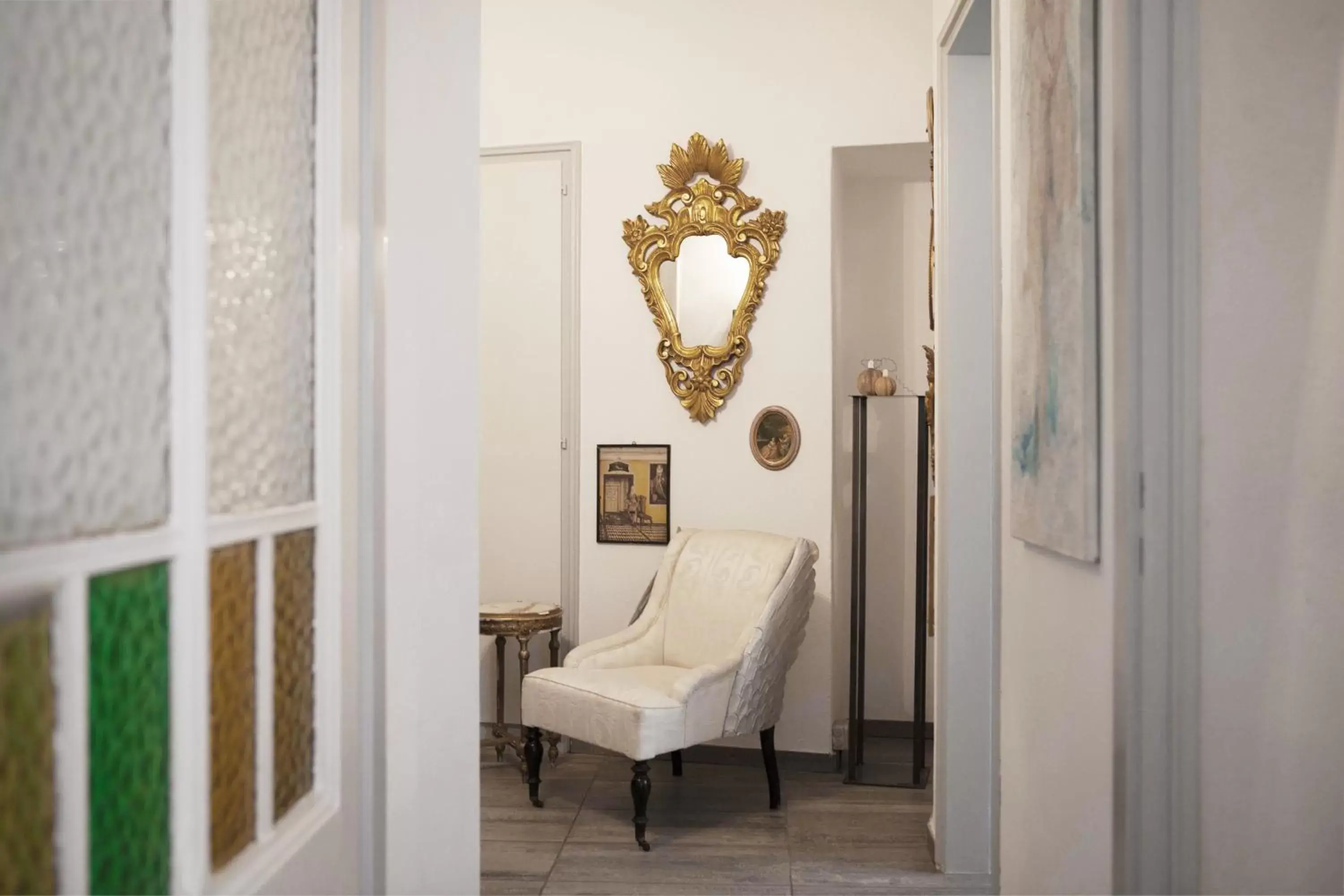 Decorative detail, Seating Area in Caffè dell'Arte Boutique Rooms