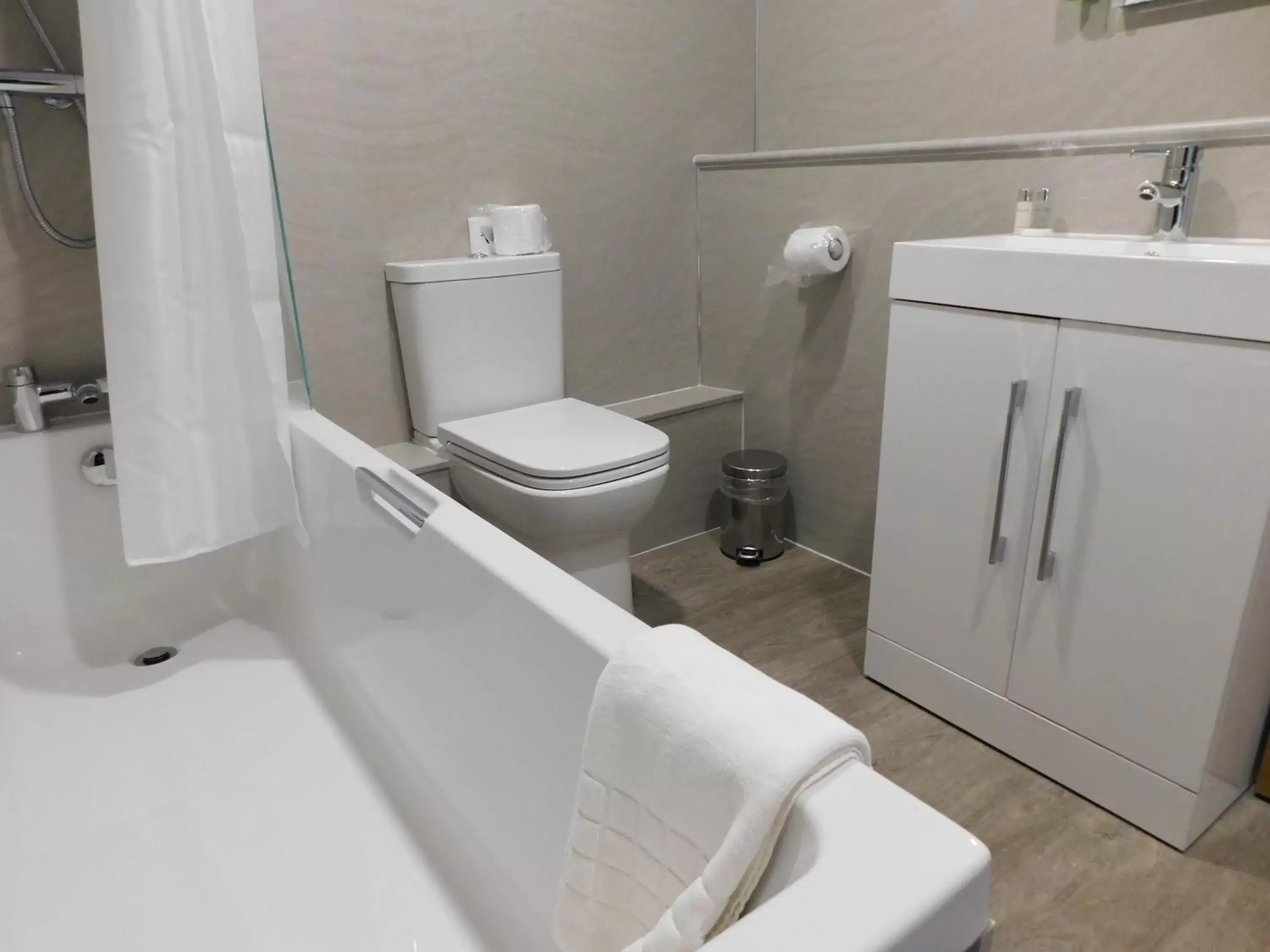 Toilet, Bathroom in Gretna Hall Hotel