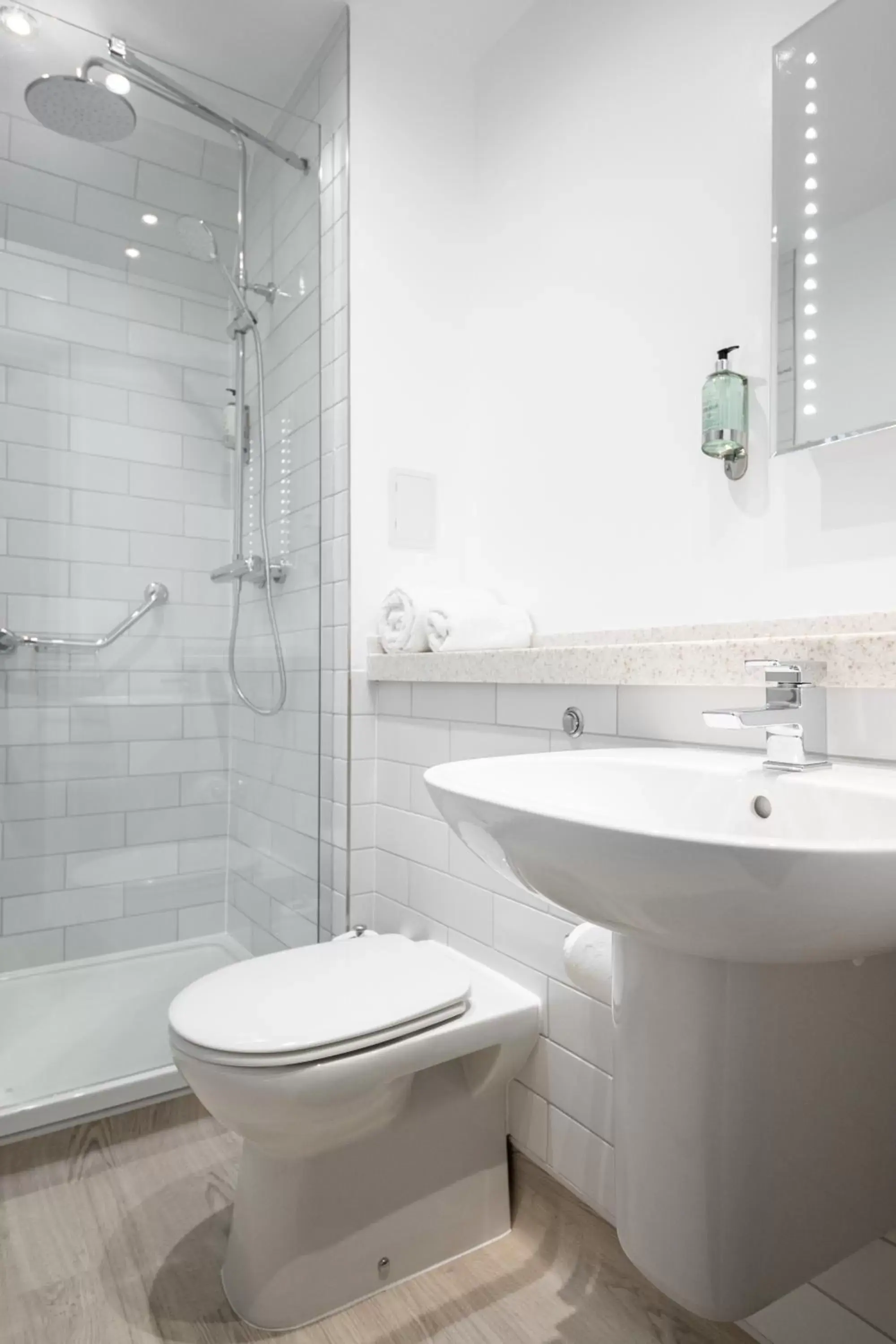 Double or Twin Room in Miller & Carter Heaton Chapel by Innkeeper's Collection Double or Twin Room in Miller & Carter Heaton Chapel by Innkeeper's Collection