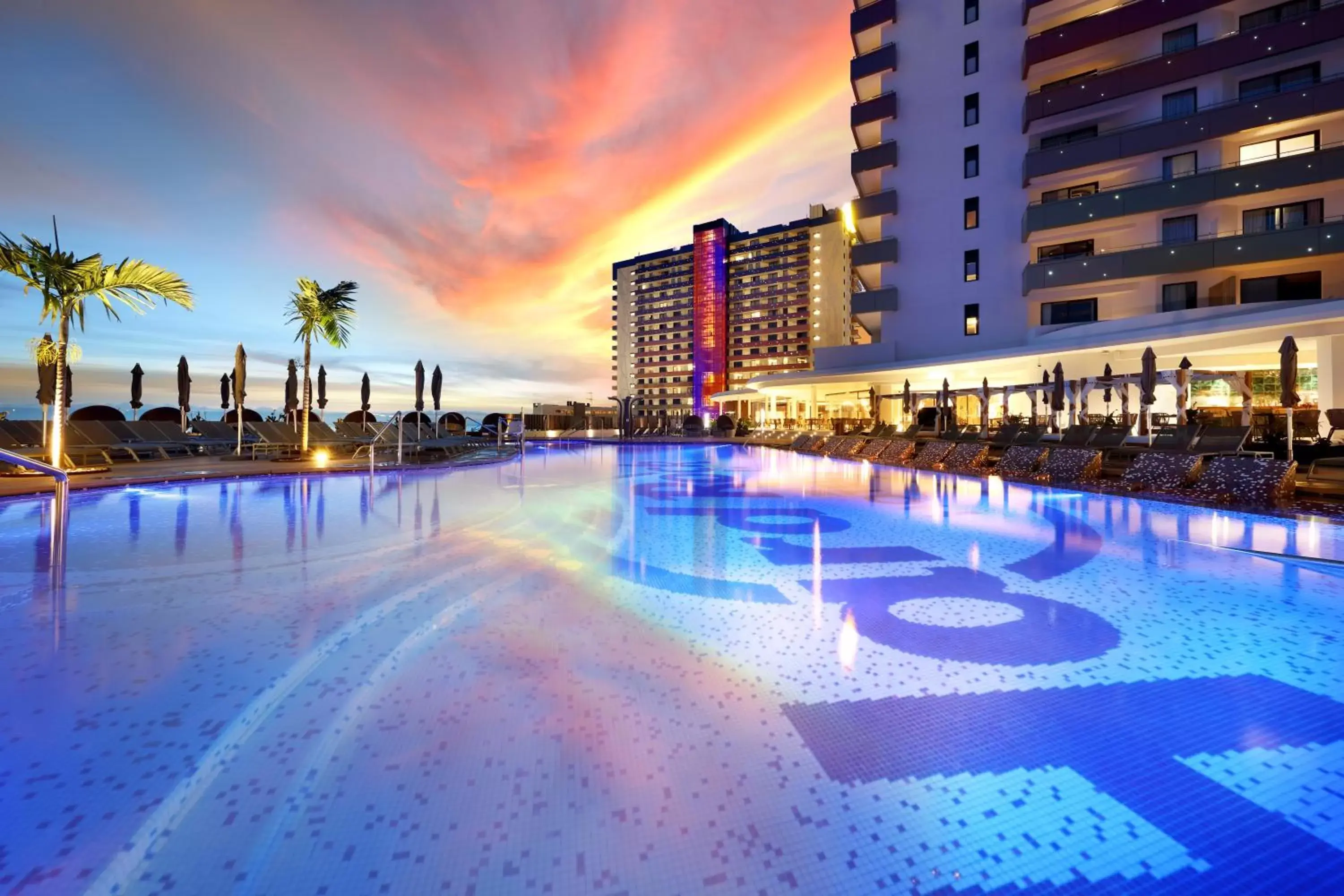 Property building, Swimming Pool in Hard Rock Hotel Tenerife