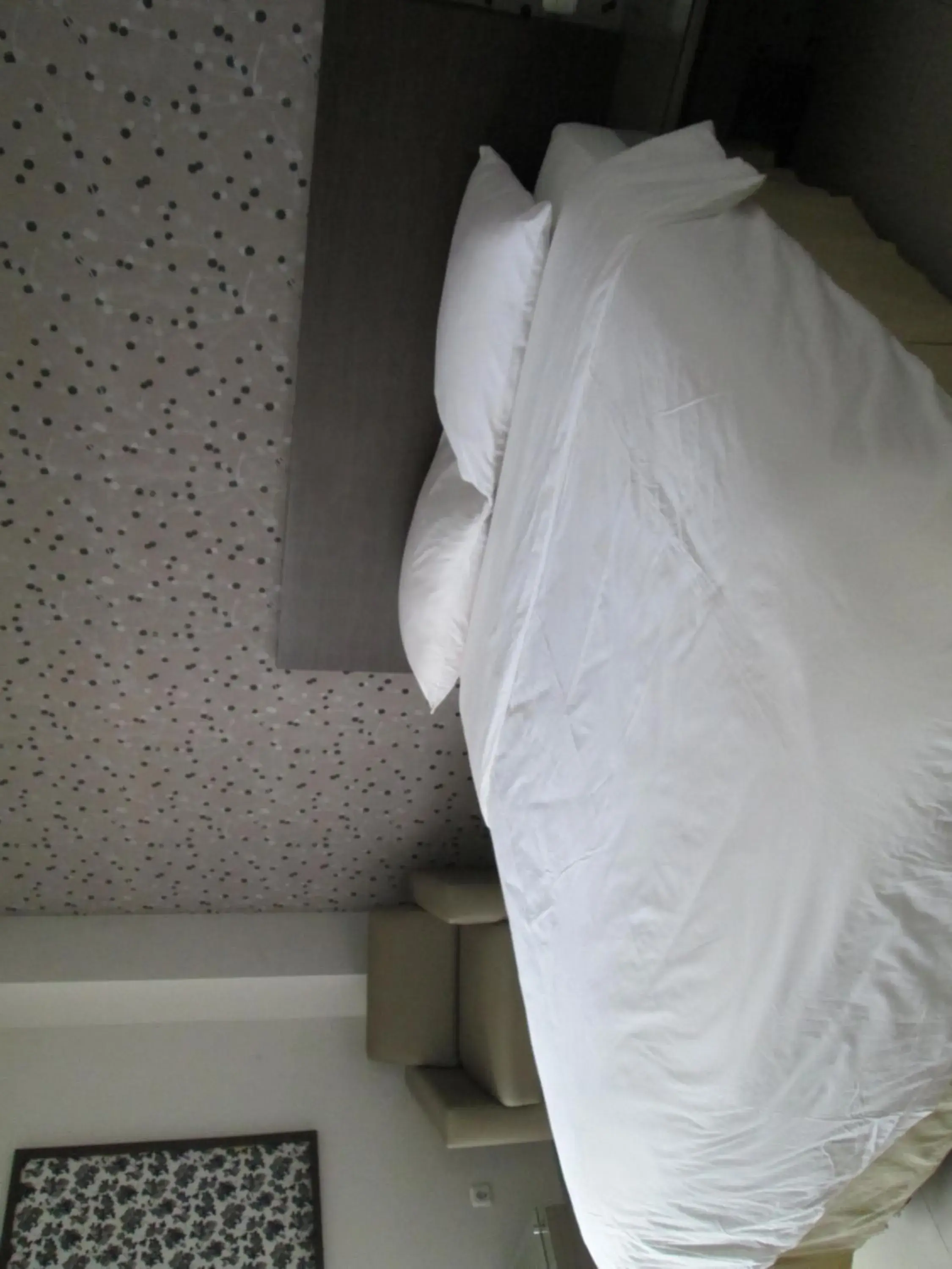 Bed in Rasuna Mansion Bed in Rasuna Mansion