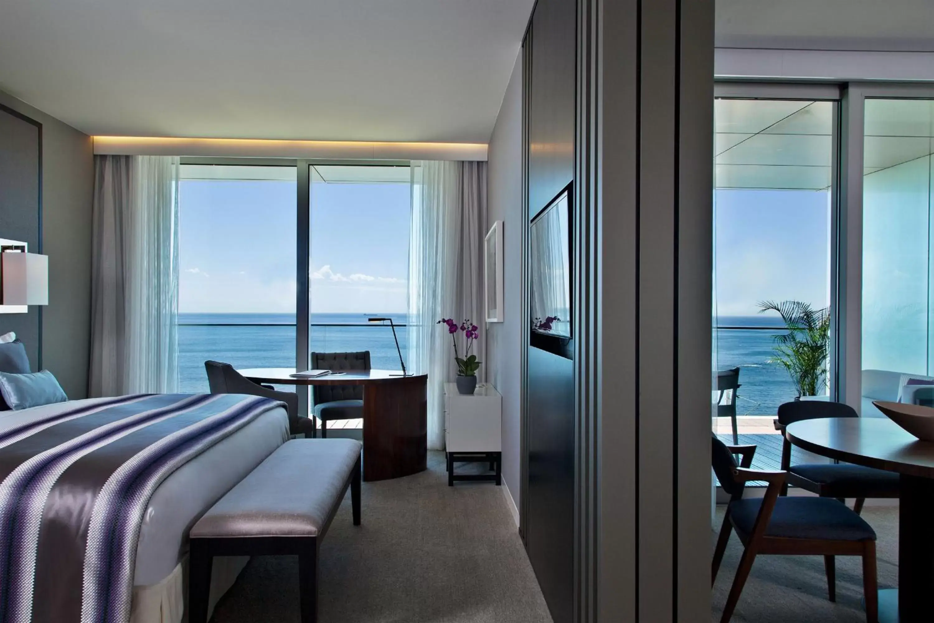 Photo of the whole room, Sea View in InterContinental Cascais-Estoril, an IHG Hotel