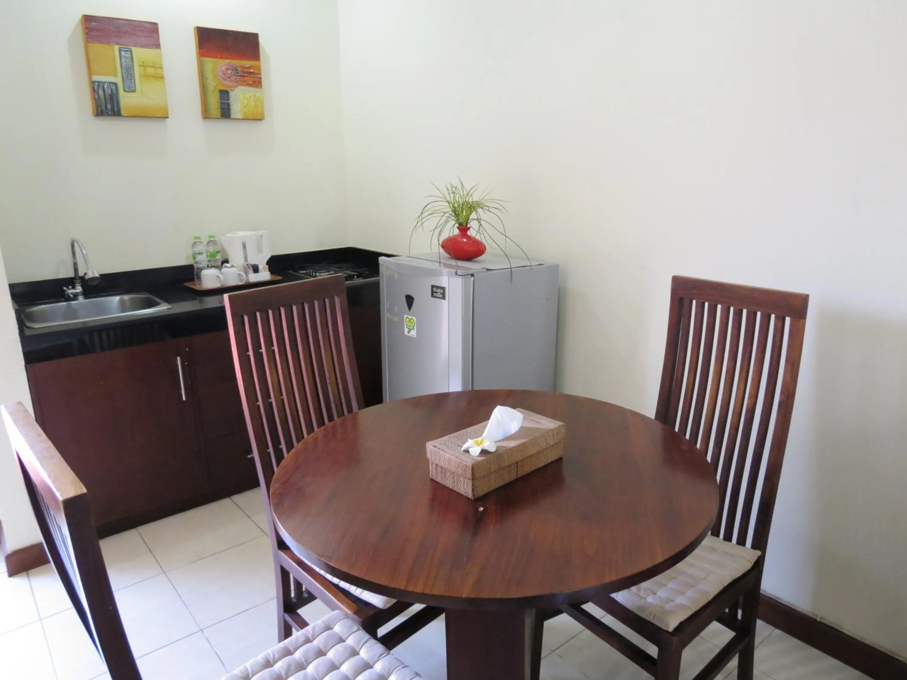 Dining area in Sekuta Condo Suites