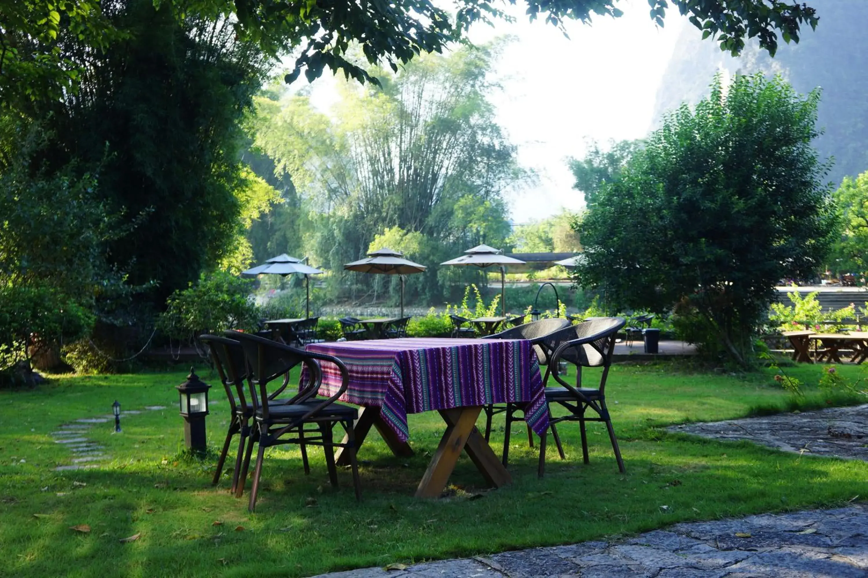 Garden in Yangshuo Moondance Hotel