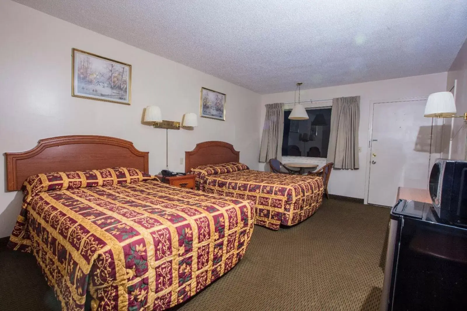 Property building, Bed in Parkview Motel Property building, Bed in Parkview Motel