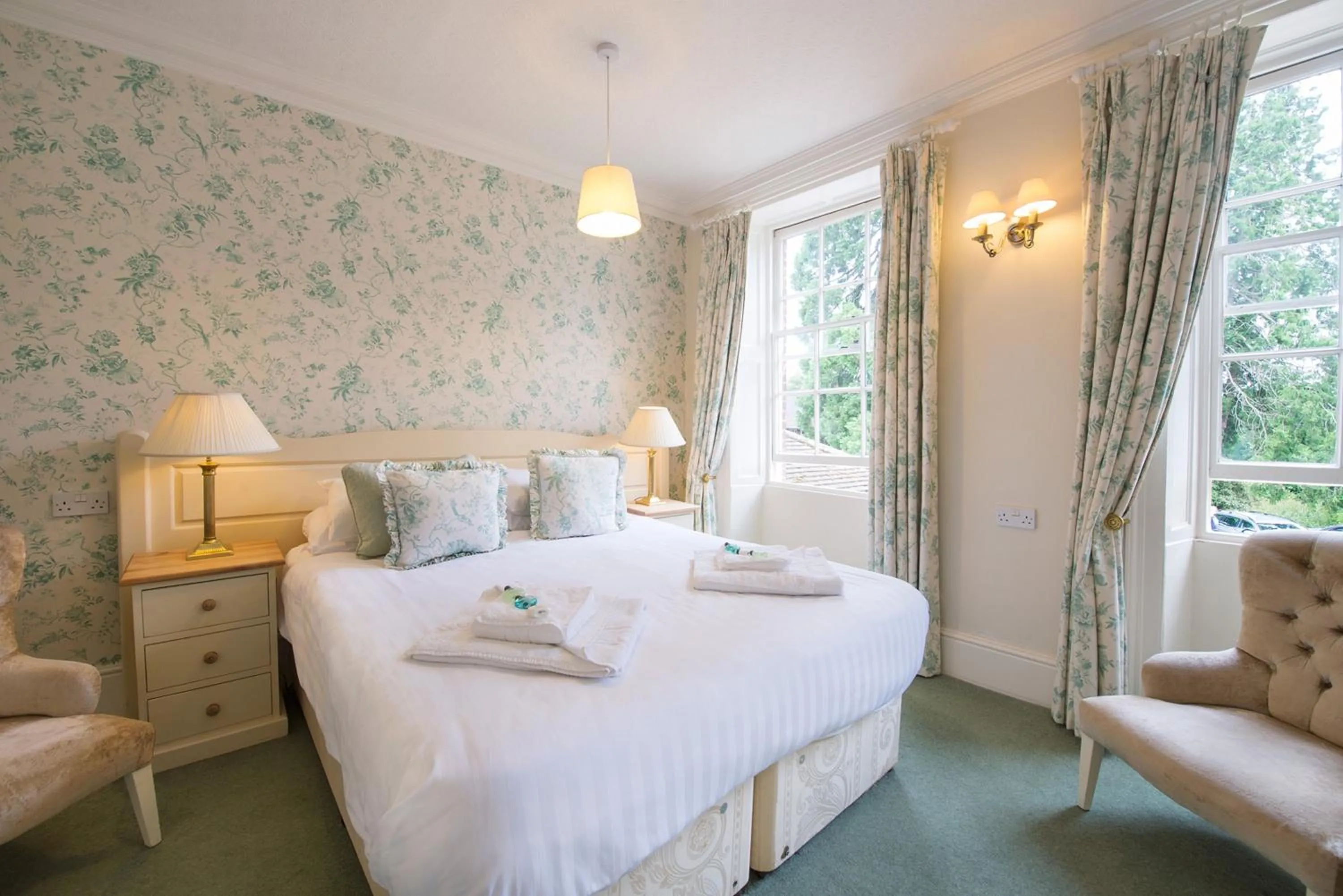 Photo of the whole room, Bed in Bartley Lodge Hotel