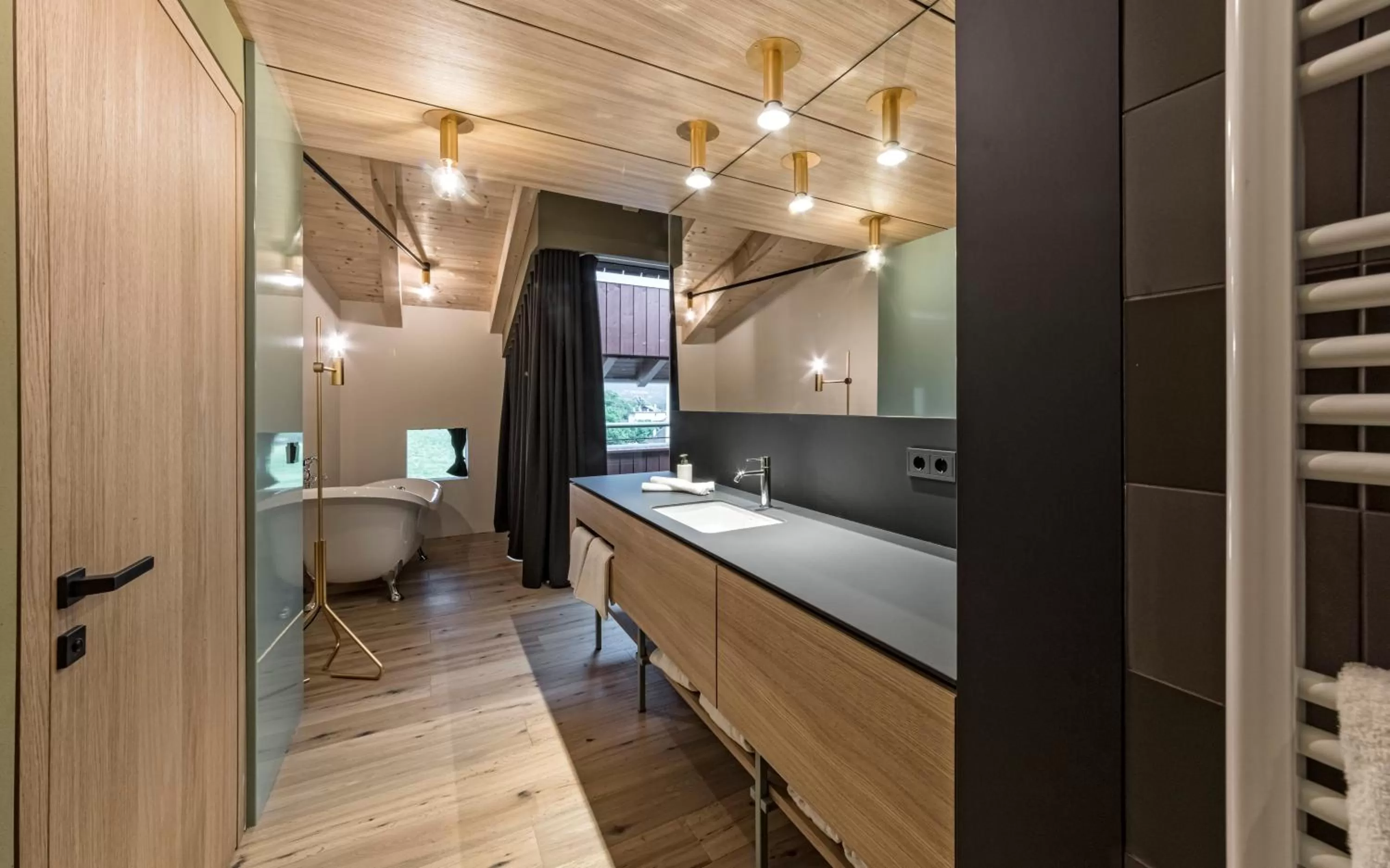 Bathroom in Hotel Villa Mayr Rooms & Suites